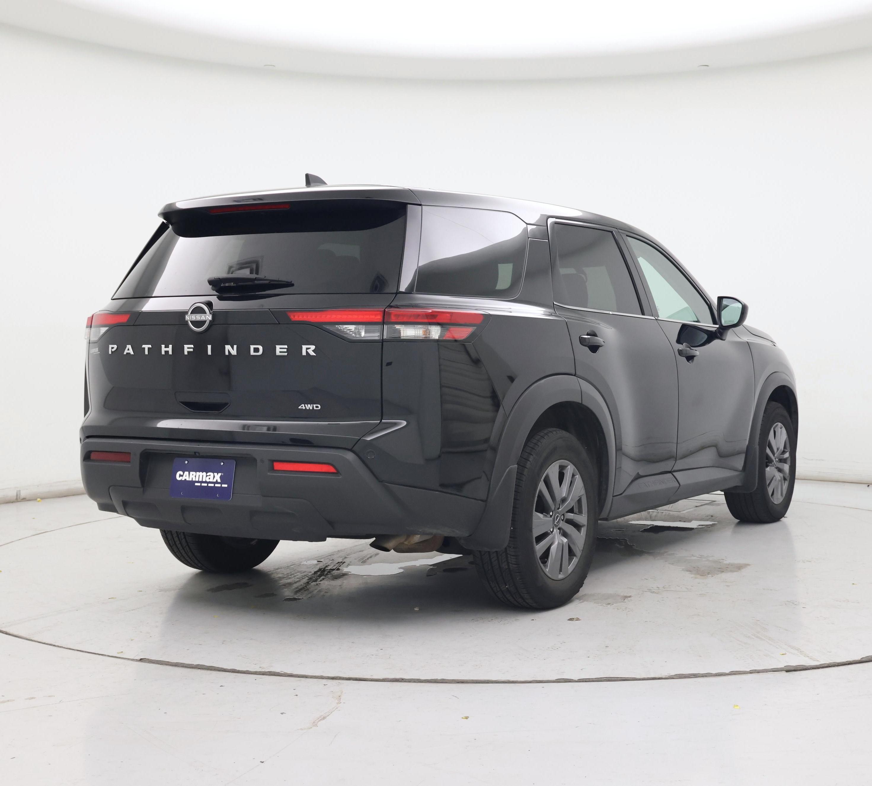 Thumbnail: 2024 Nissan Pathfinder - 8
