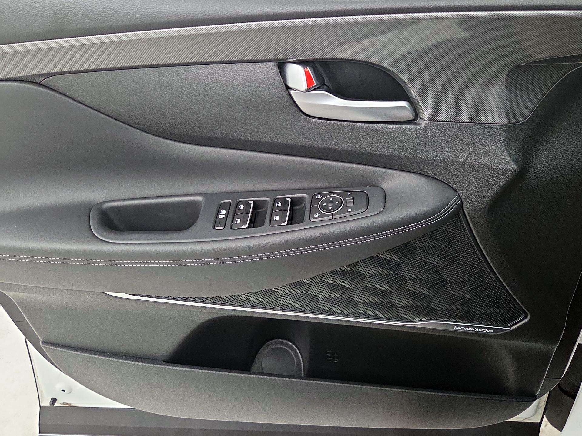 Thumbnail: 2023 Hyundai Santa Fe - 12