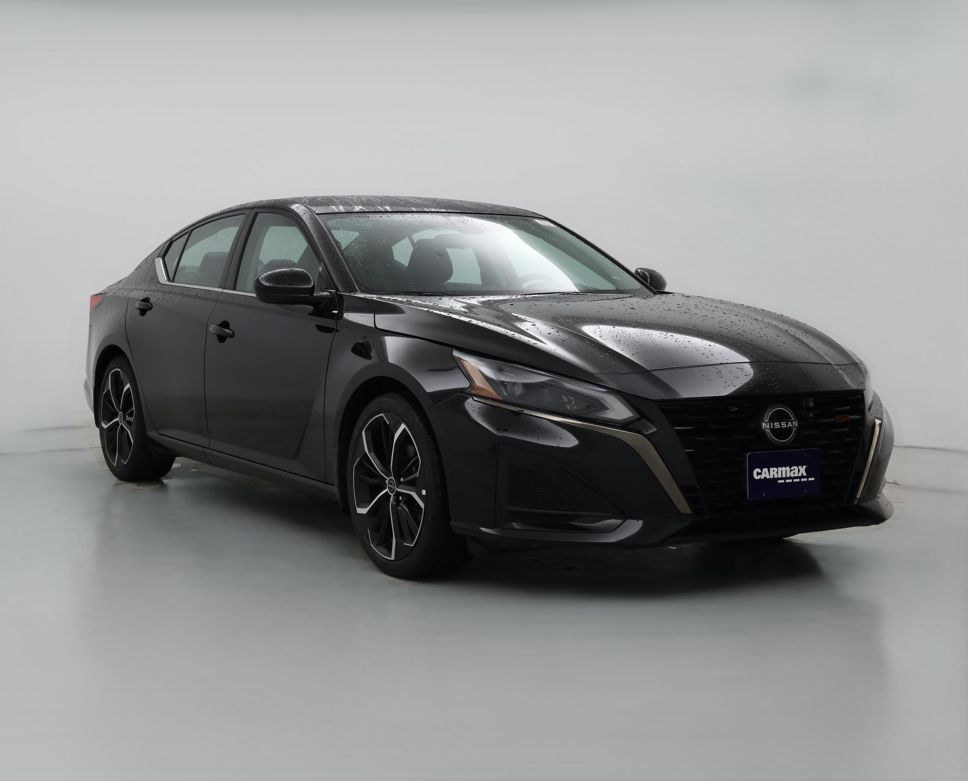 Thumbnail: 2023 Nissan Altima - 1