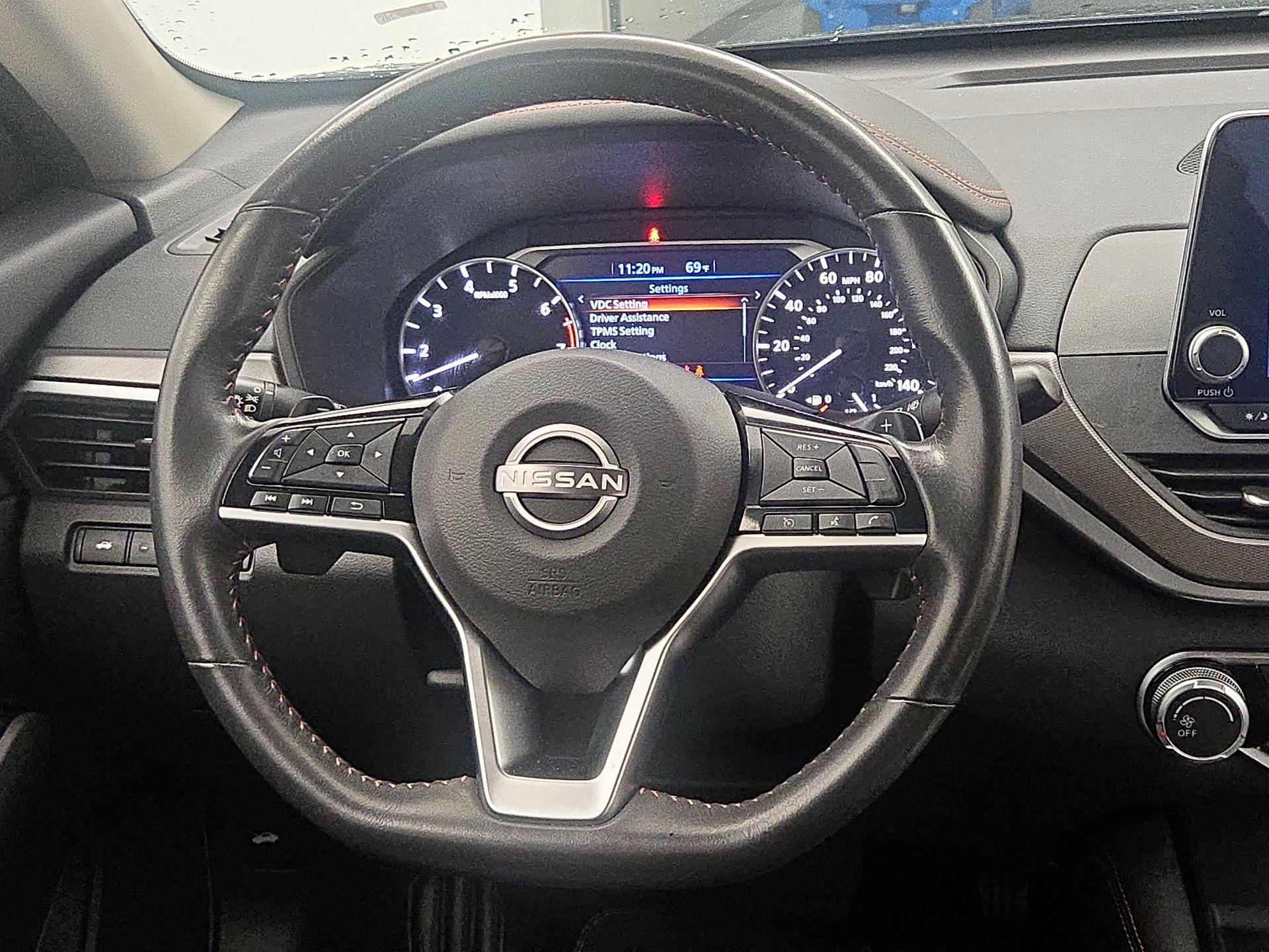 Thumbnail: 2023 Nissan Altima - 10