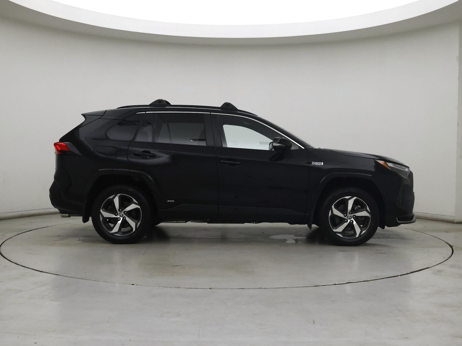 2023 Toyota RAV4 SE - Photo 8