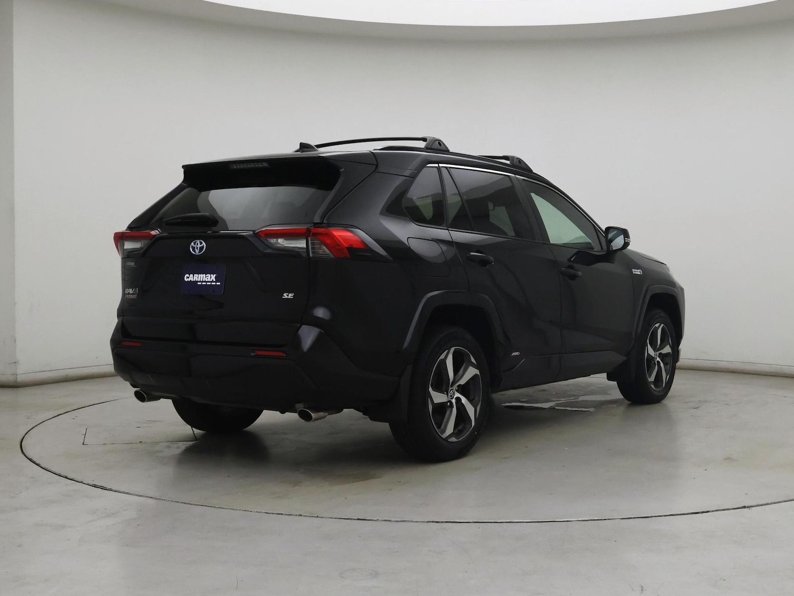 2023 Toyota RAV4 SE - Photo 9