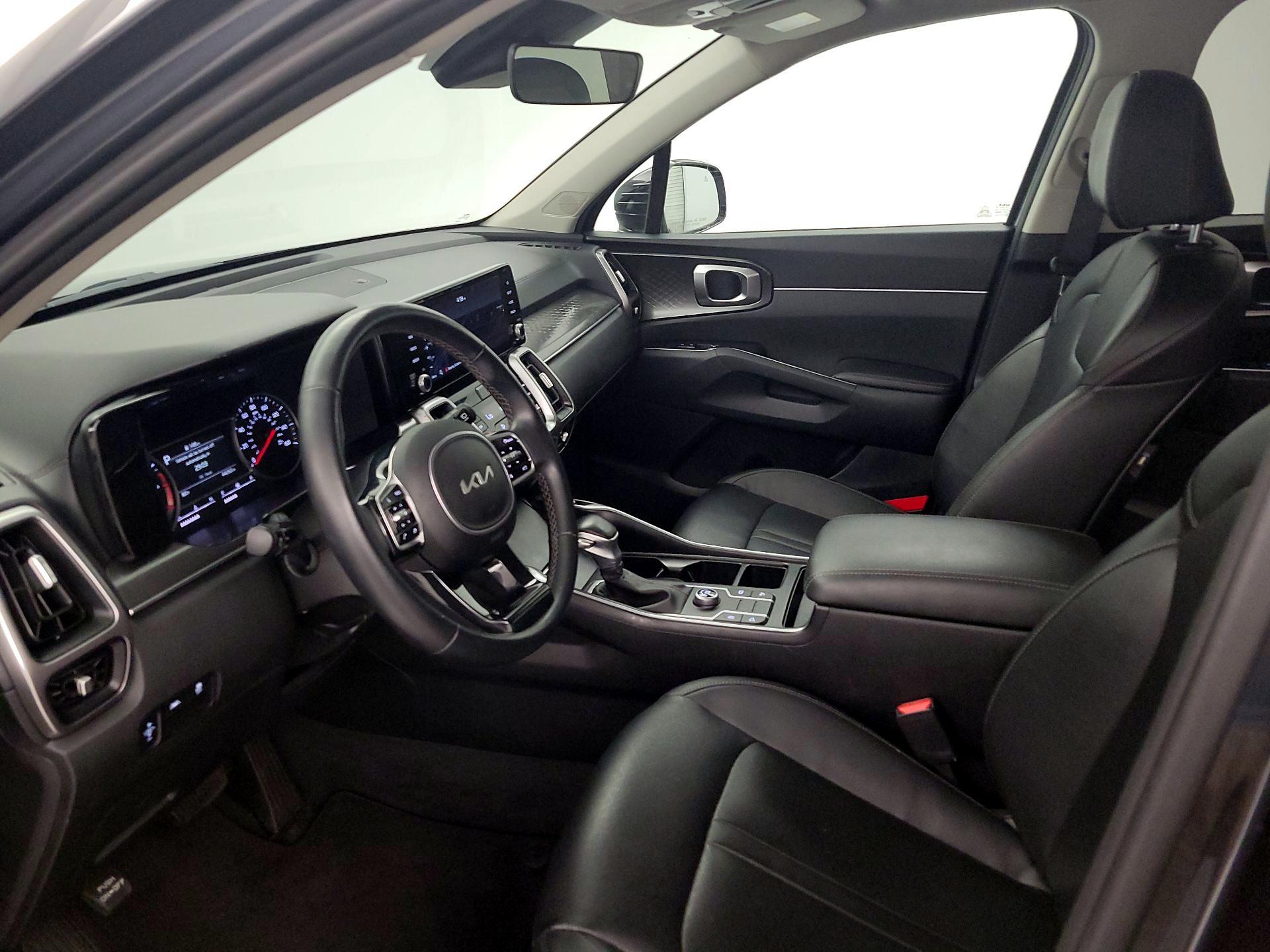 Thumbnail: 2022 Kia Sorento - 11