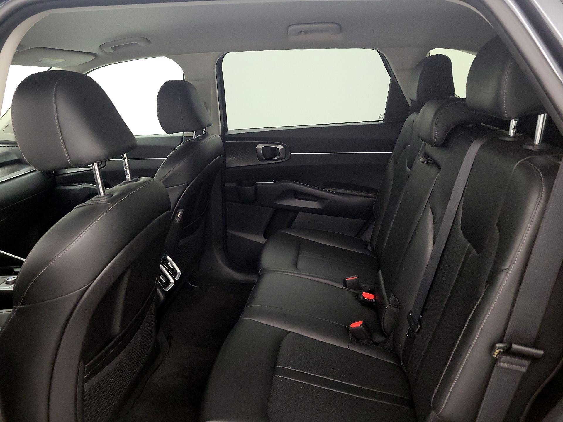 Thumbnail: 2022 Kia Sorento - 20