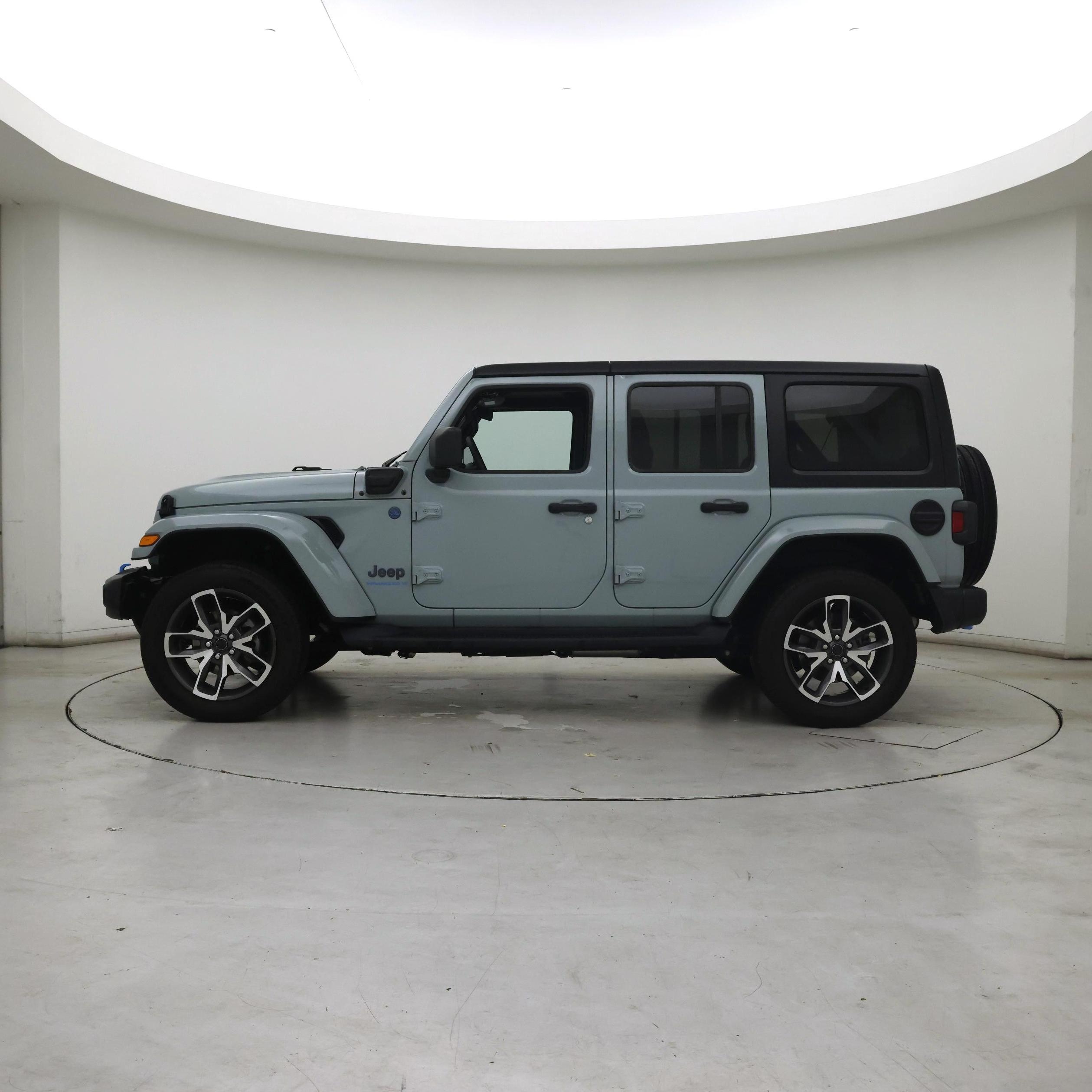 Thumbnail: 2024 Jeep Wrangler - 3