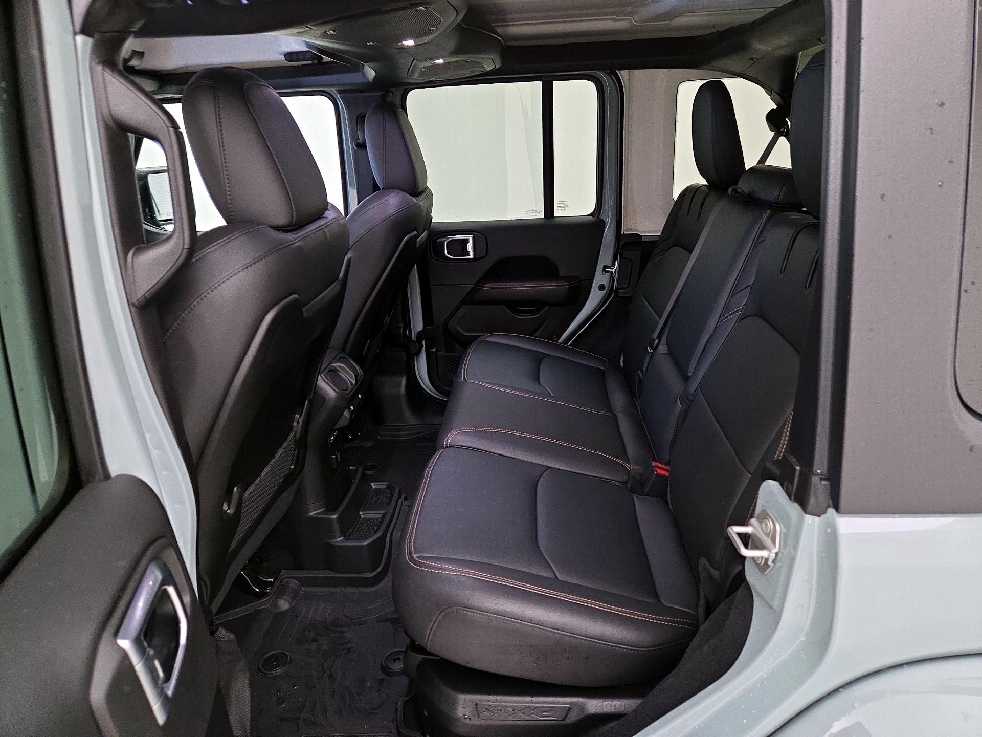 Thumbnail: 2024 Jeep Wrangler - 20