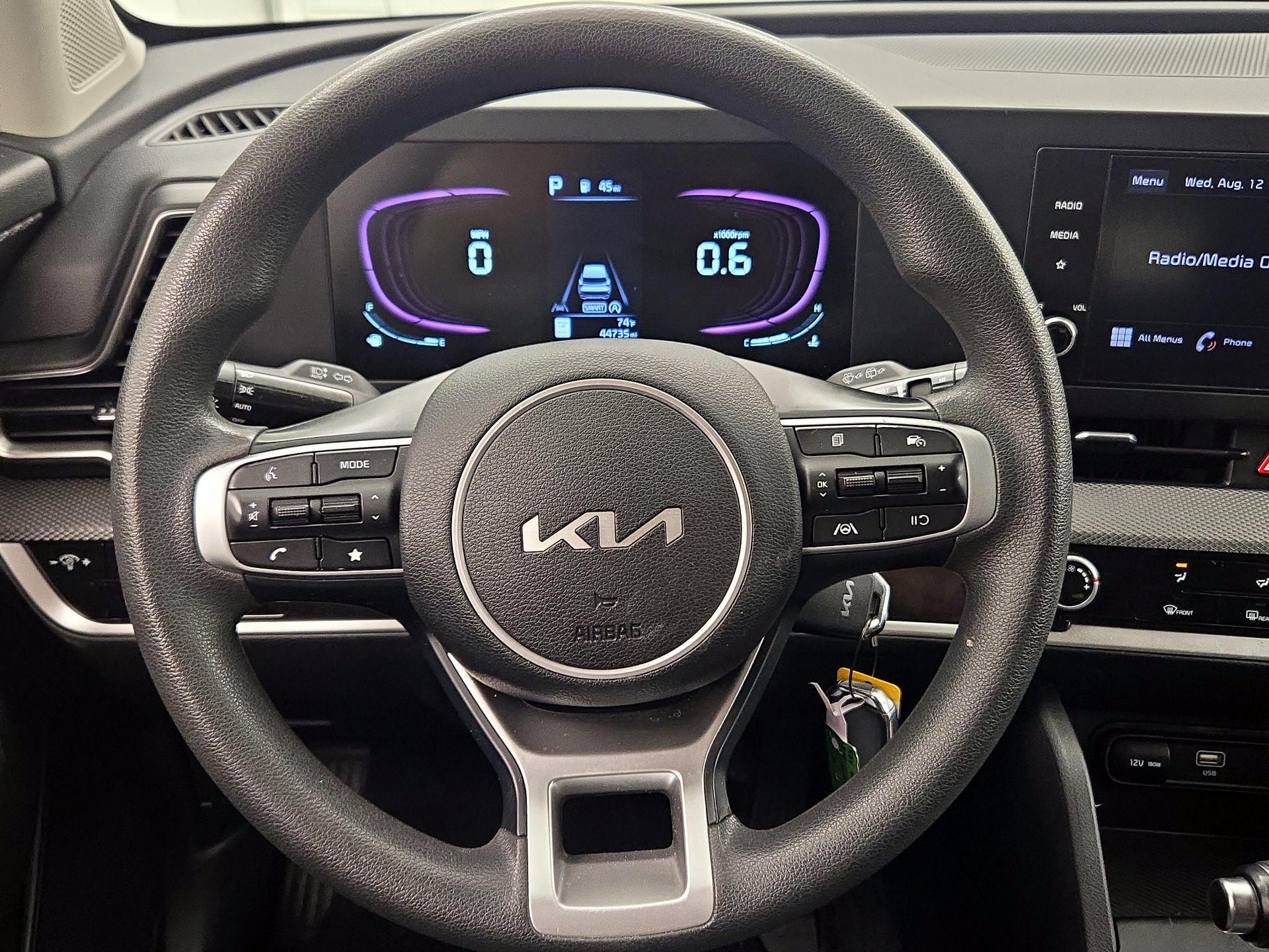 Thumbnail: 2023 Kia Sportage - 10
