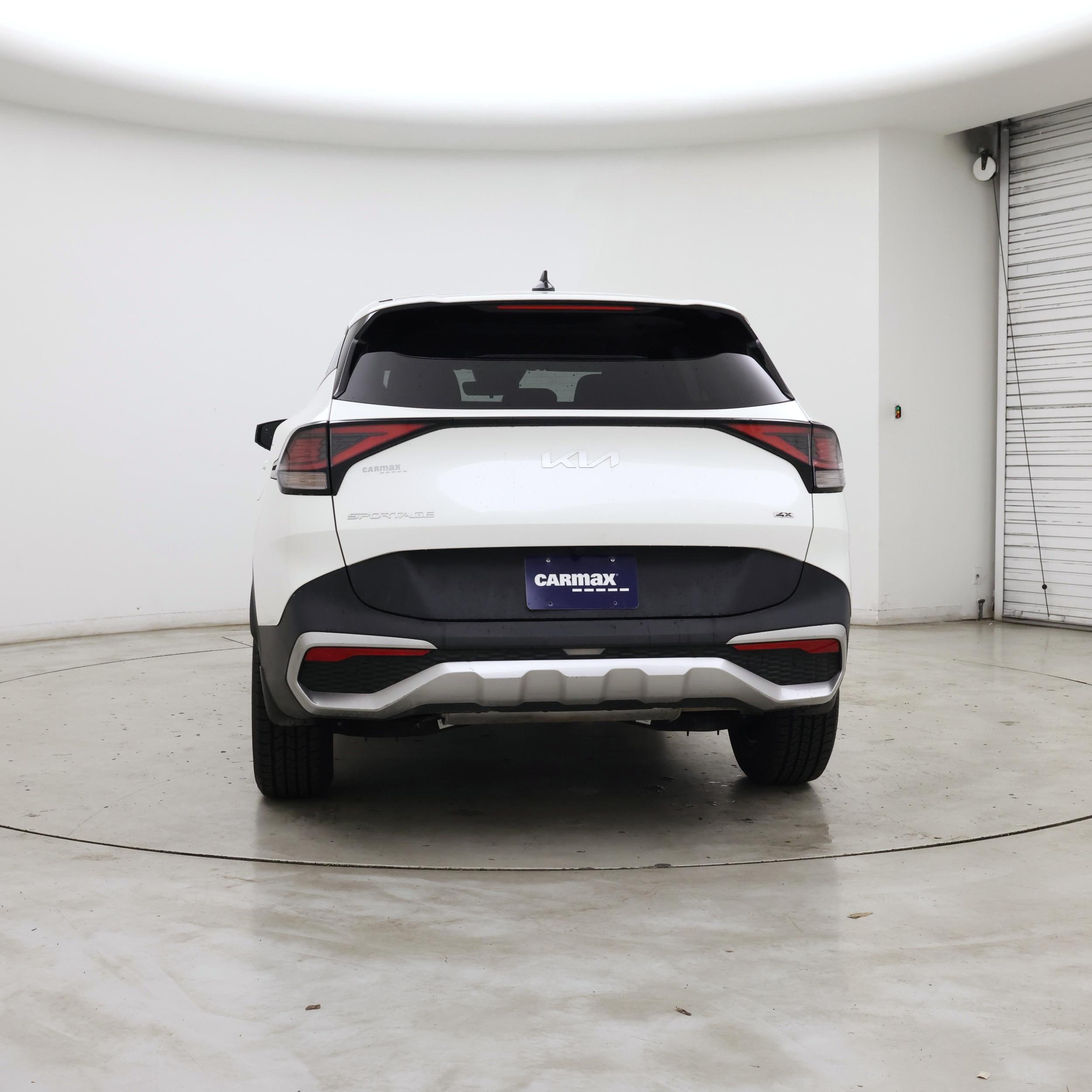 Thumbnail: 2023 Kia Sportage - 6
