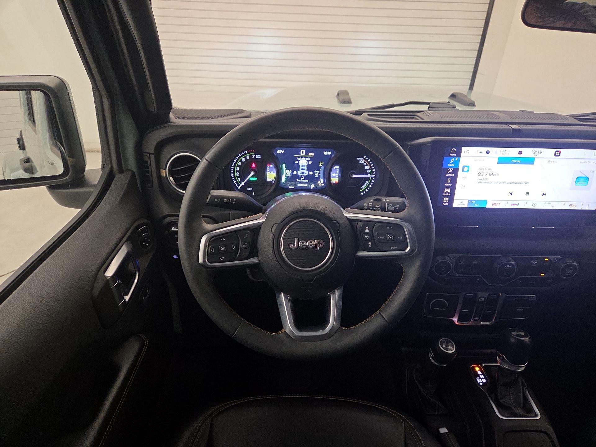 Thumbnail: 2024 Jeep Wrangler - 10