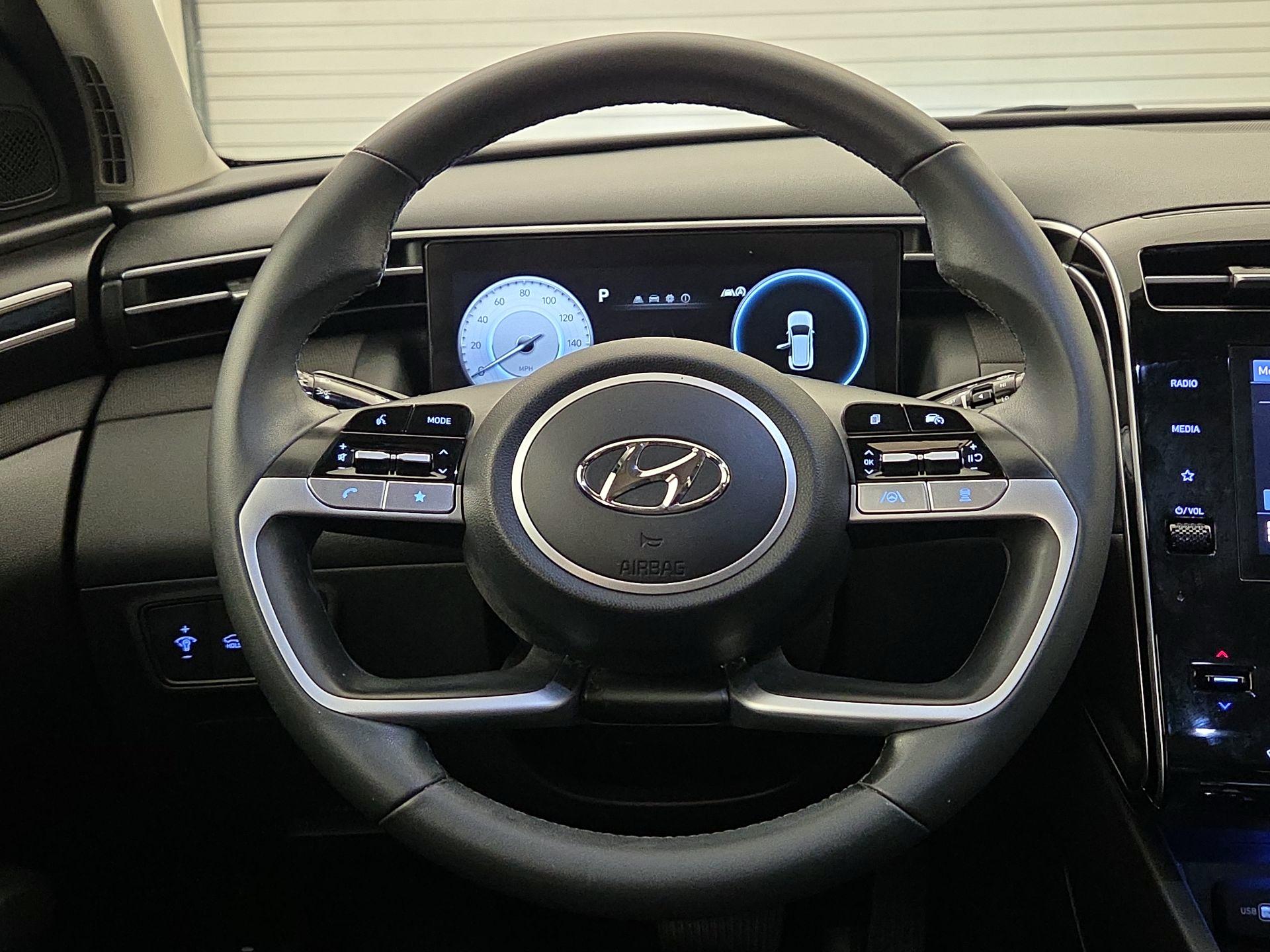 Thumbnail: 2023 Hyundai Tucson - 10