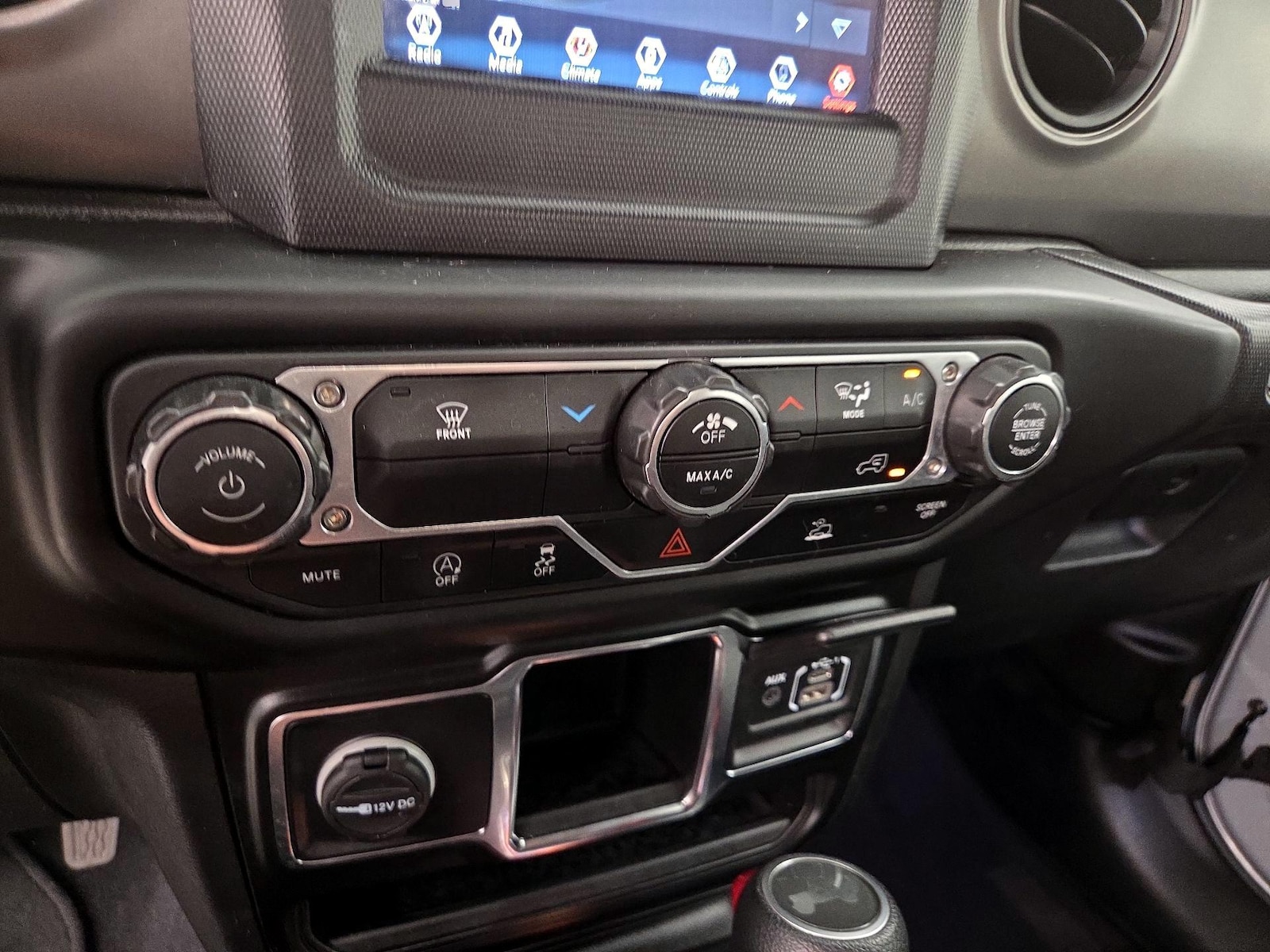 2022 Jeep Wrangler Unlimited Sport - Photo 17