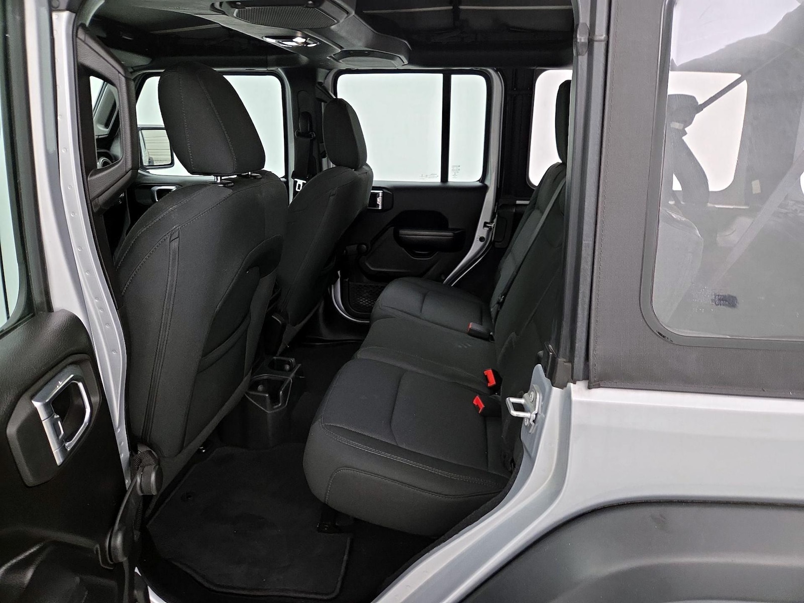 2022 Jeep Wrangler Unlimited Sport - Photo 20