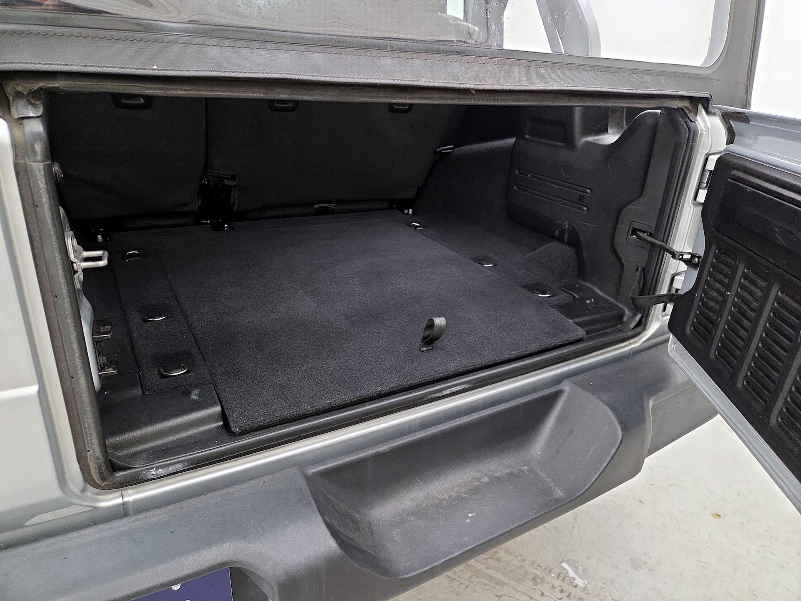 2022 Jeep Wrangler Unlimited Sport - Photo 21