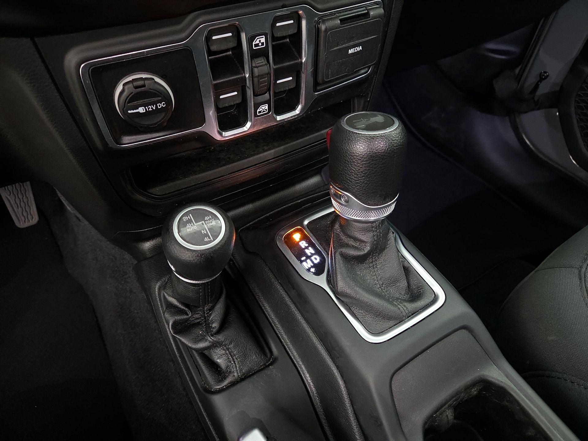 Thumbnail: 2023 Jeep Wrangler - 15