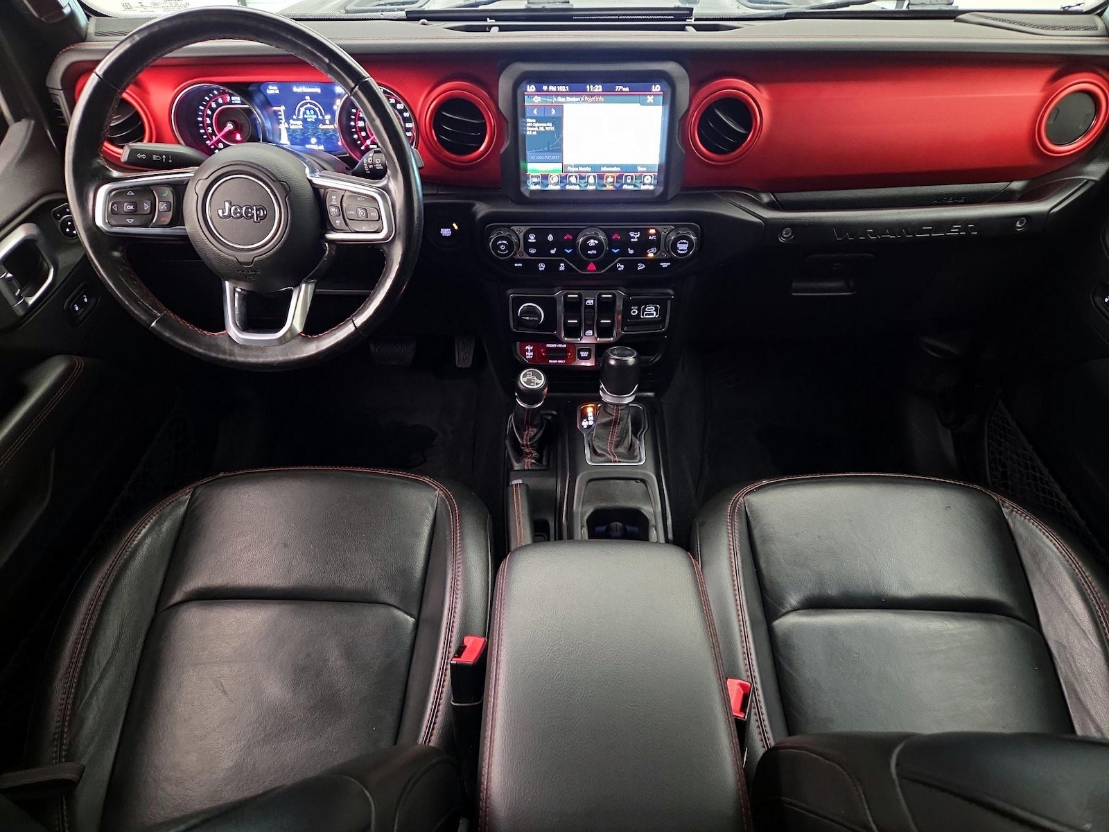 Apple CarPlay® & Android Auto™
