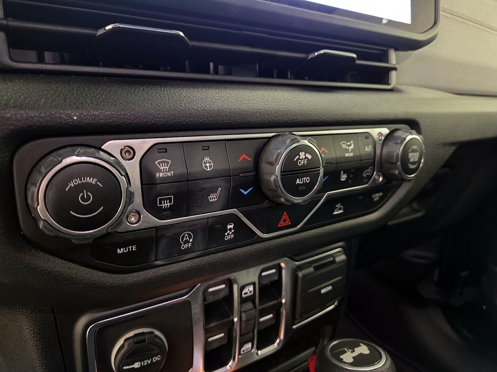 2024 Jeep Wrangler 4-Door Sport S - Photo 15