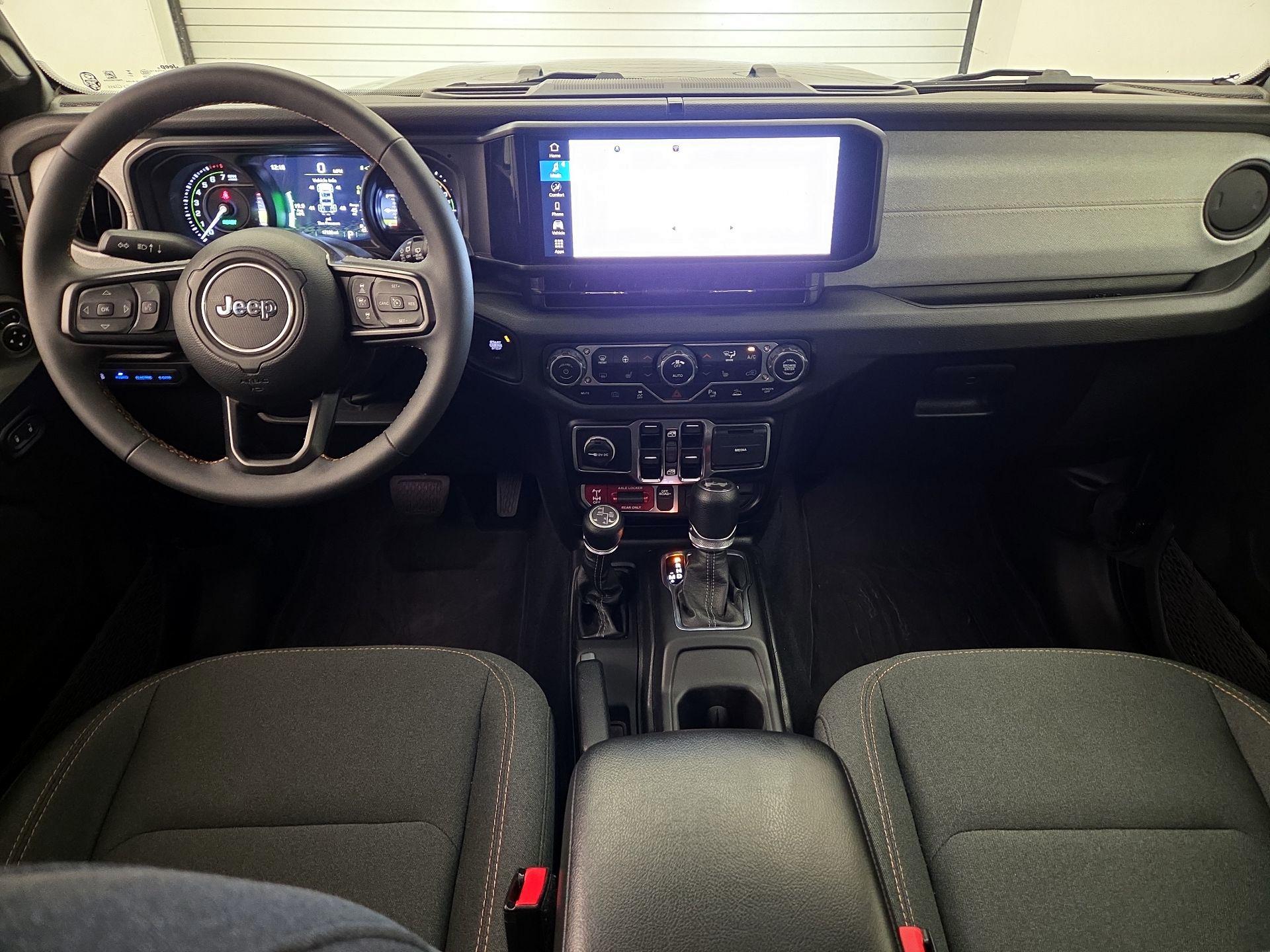 Thumbnail: 2024 Jeep Wrangler - 9