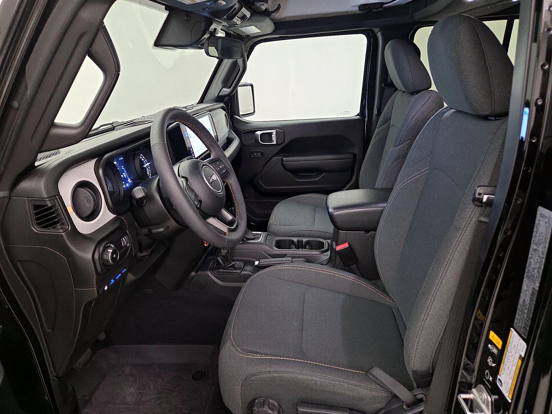 Thumbnail: 2024 Jeep Wrangler - 11