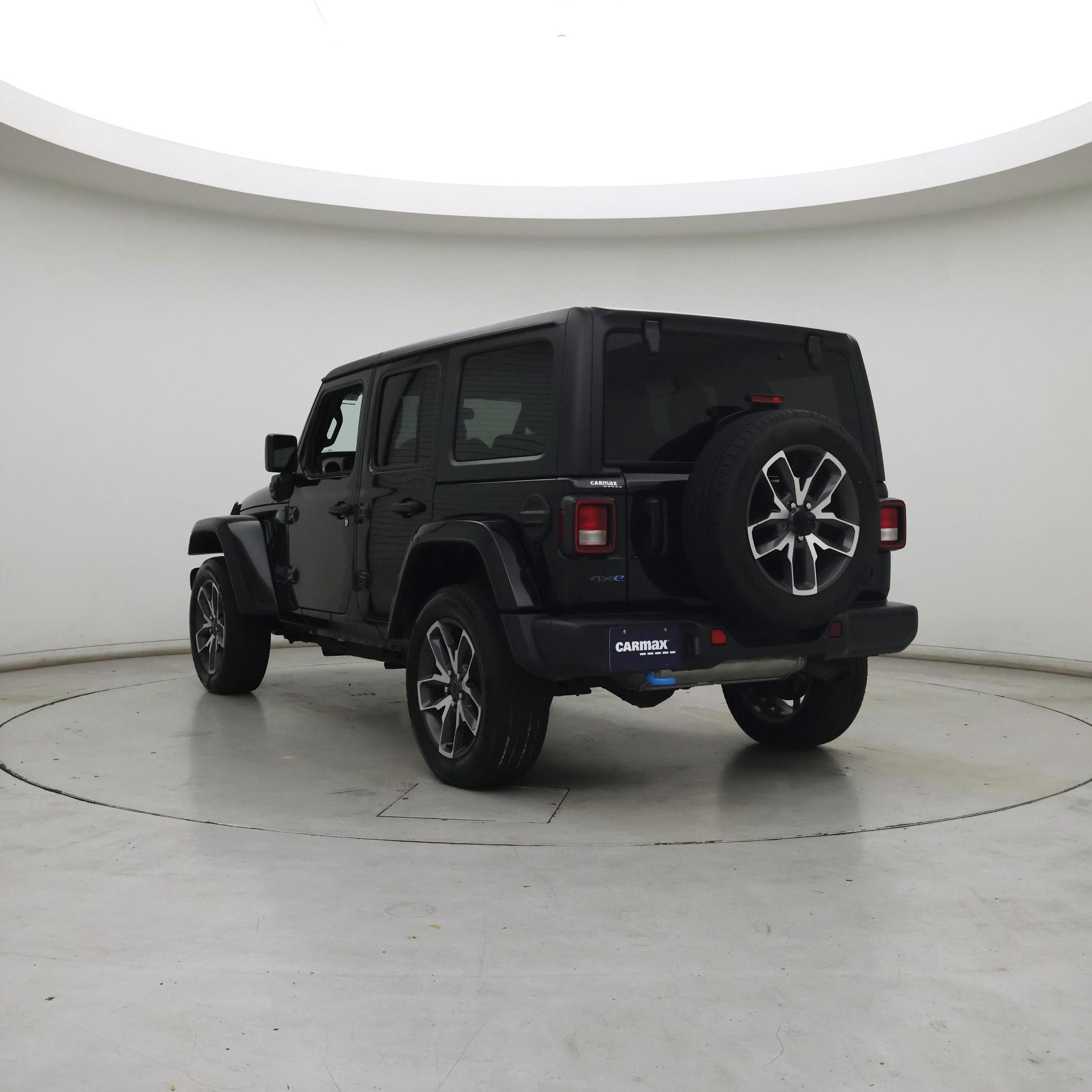 Thumbnail: 2024 Jeep Wrangler - 2