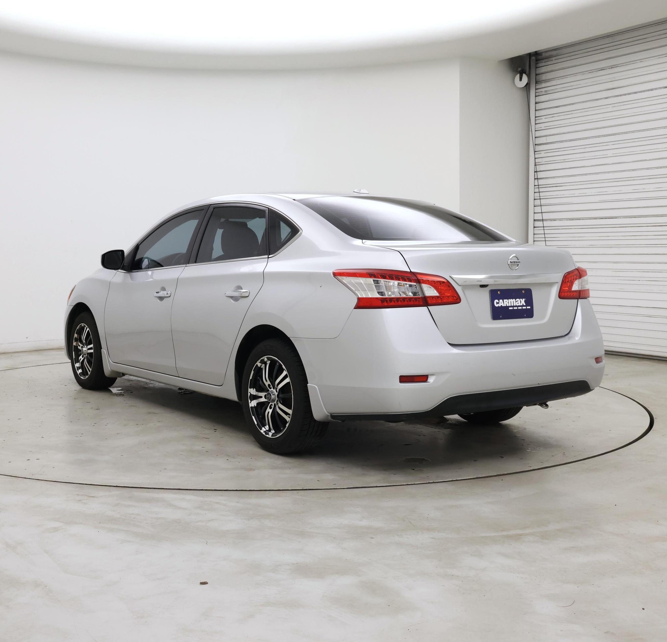 Thumbnail: 2015 Nissan Sentra - 2