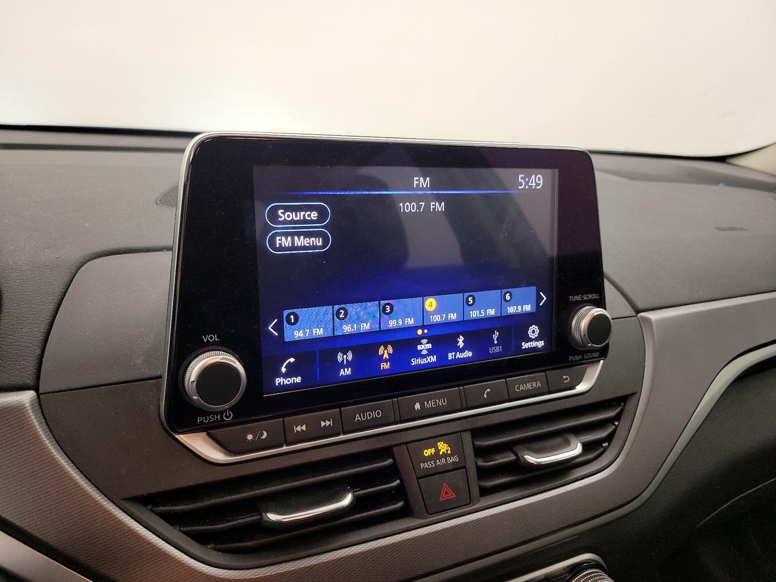 2023 Nissan Altima SR - Photo 16
