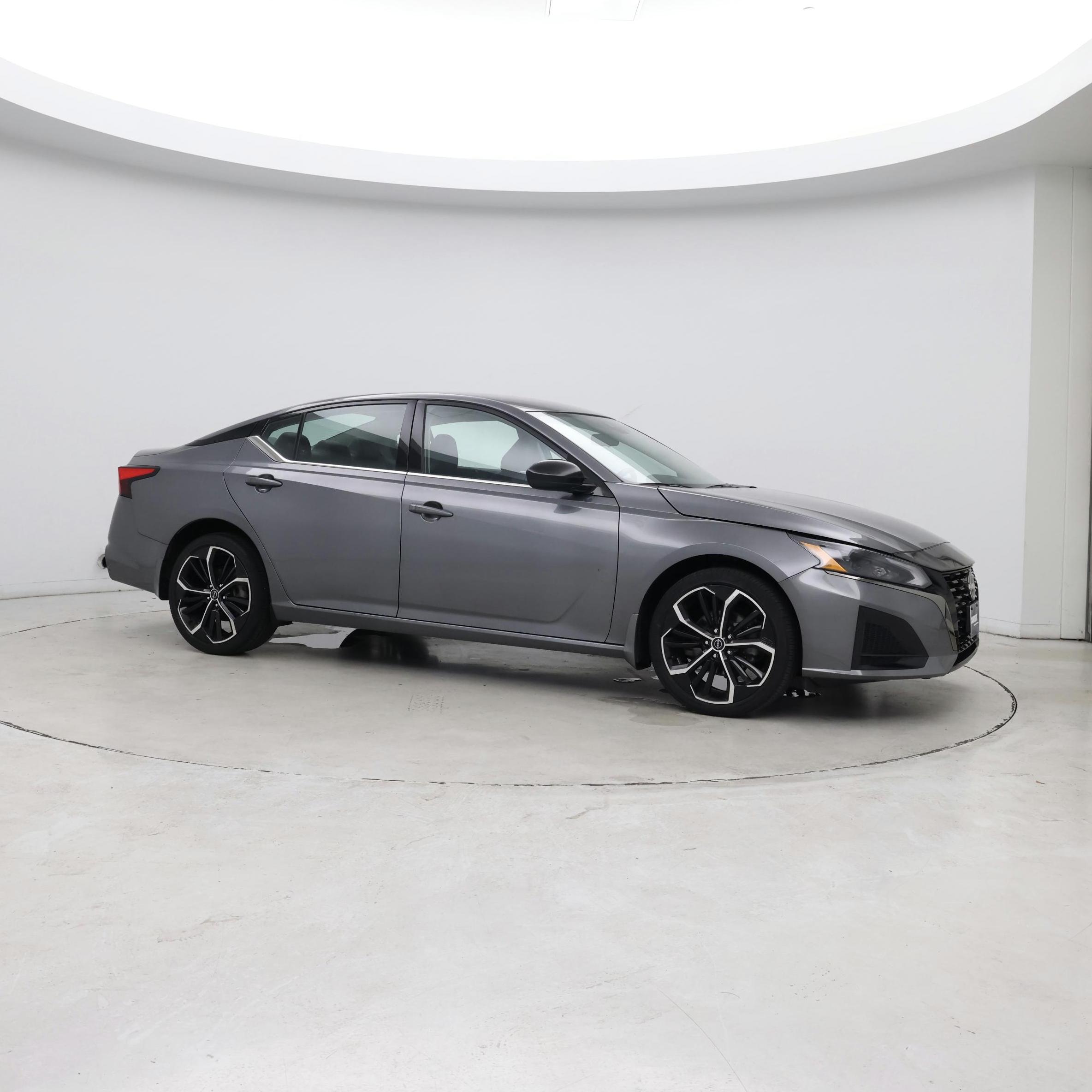 Thumbnail: 2023 Nissan Altima - 7