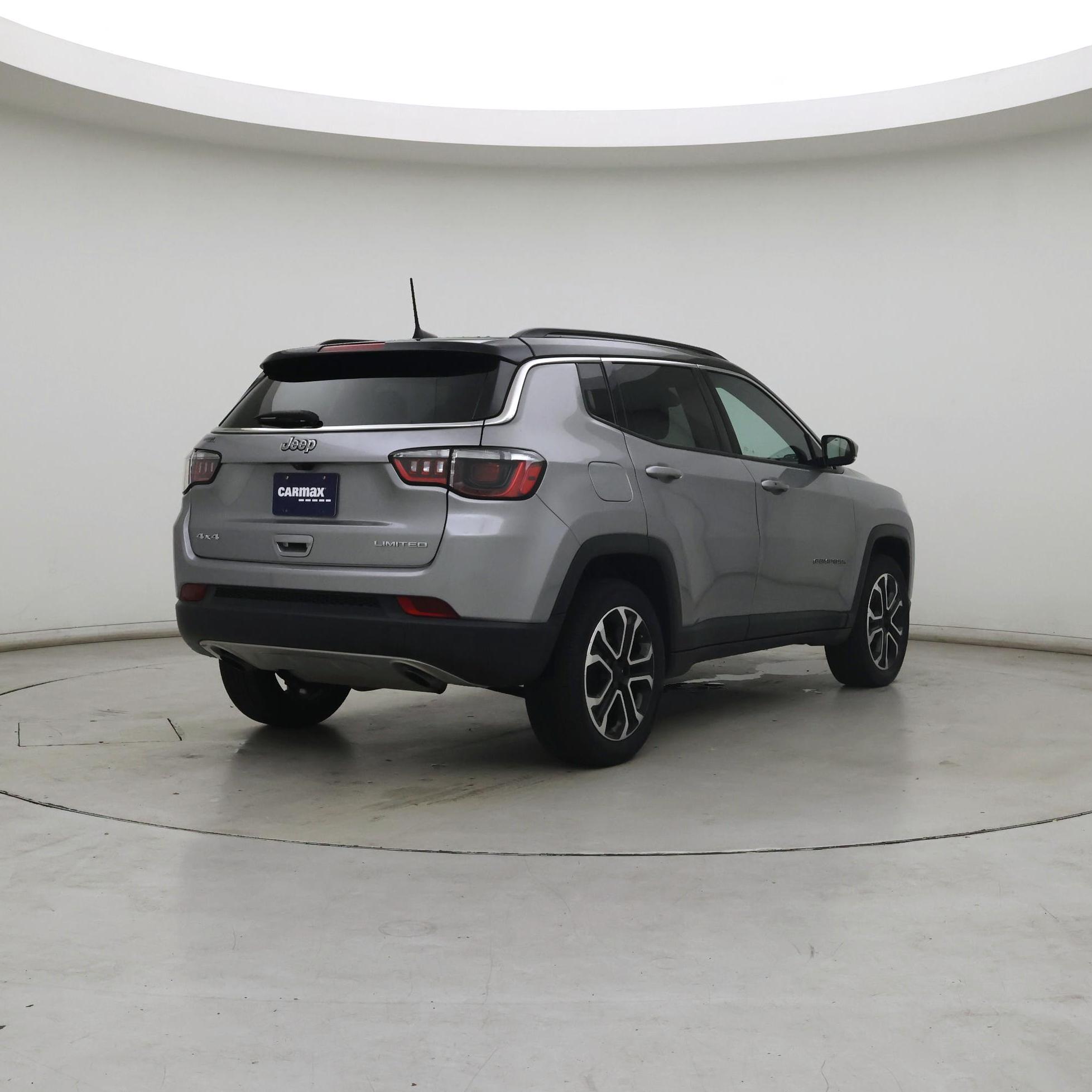 Thumbnail: 2023 Jeep Compass - 8
