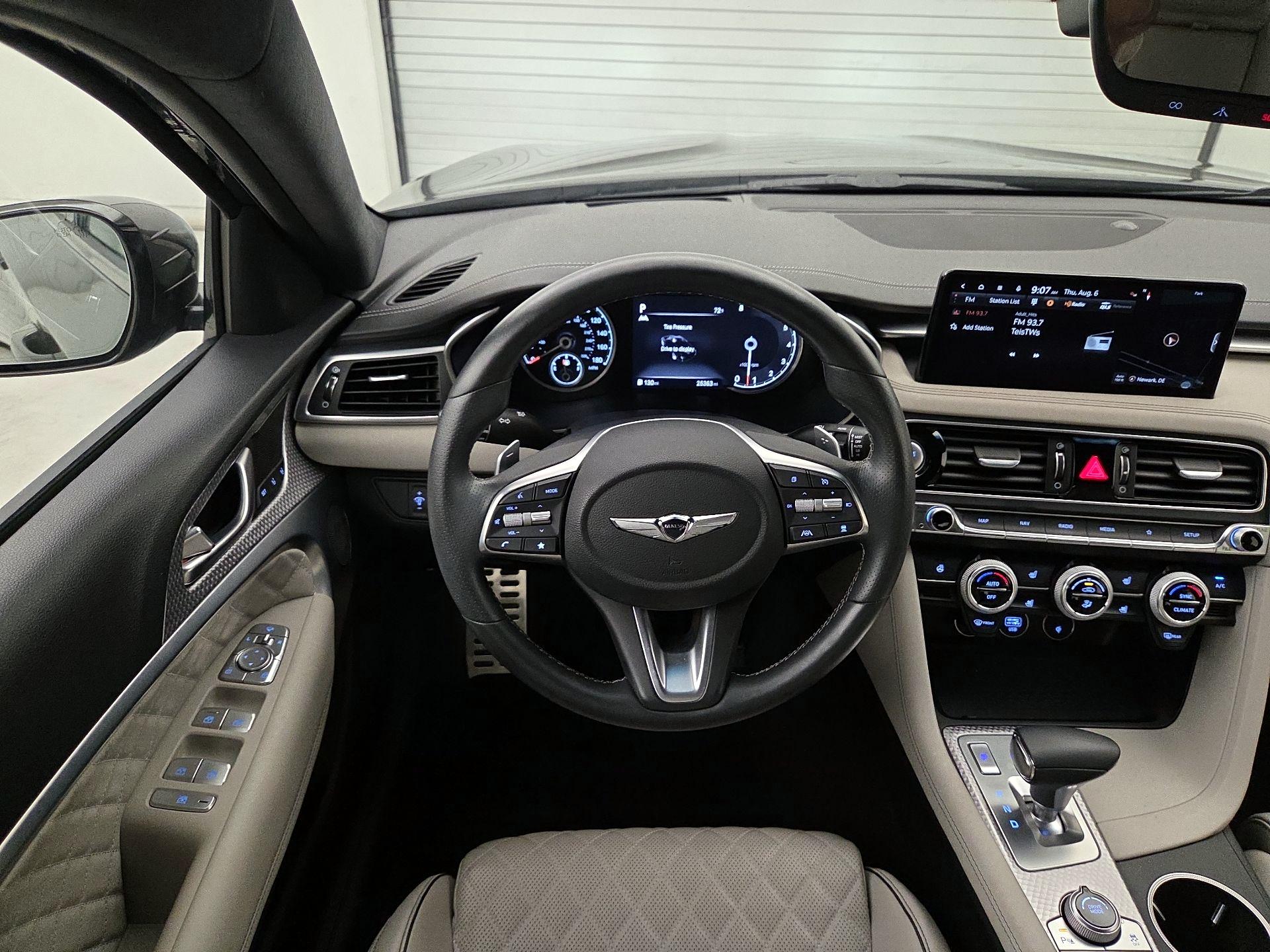 Thumbnail: 2023 Genesis G70 - 10