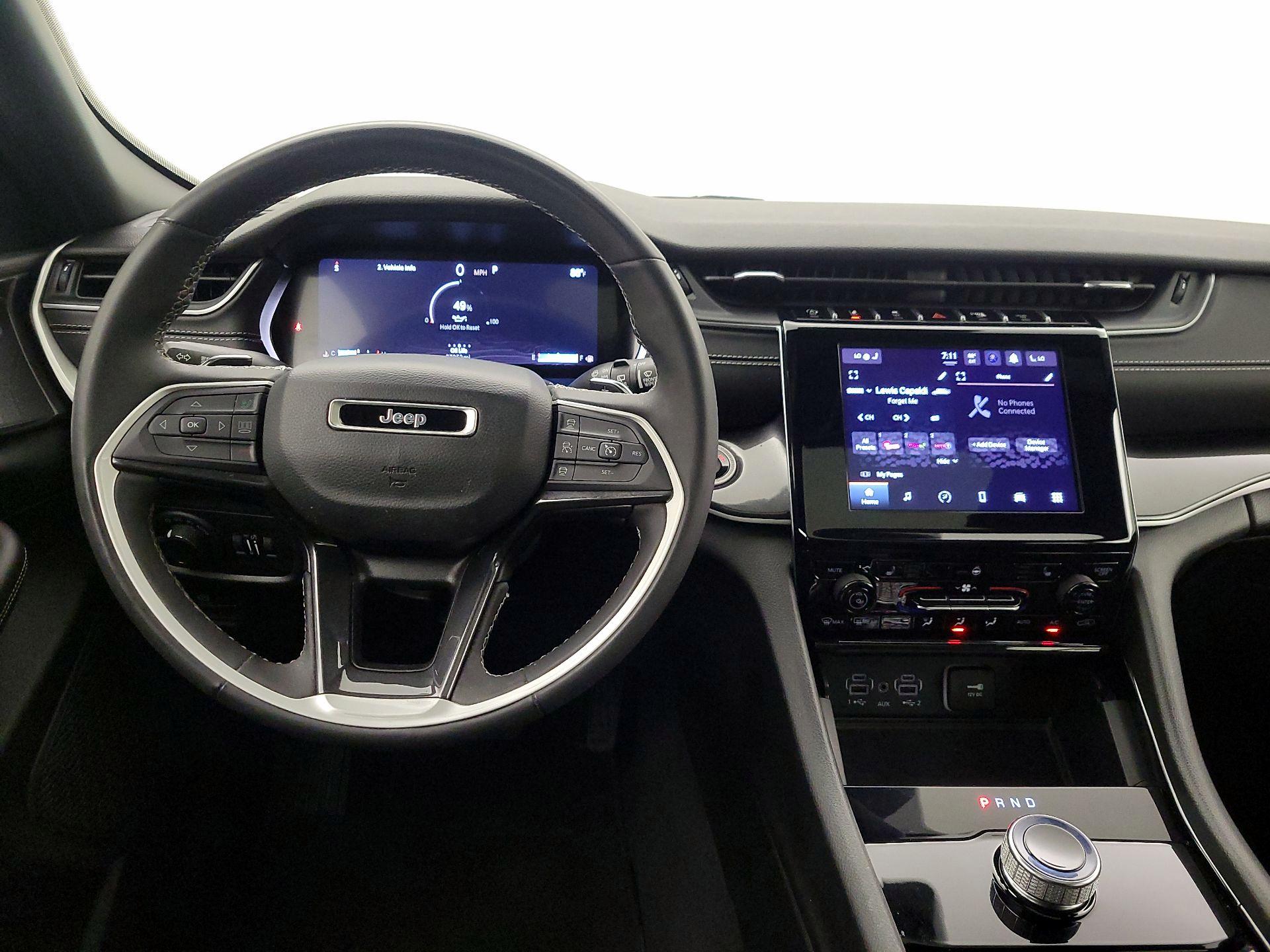 Thumbnail: 2023 Jeep Grand Cherokee - 10