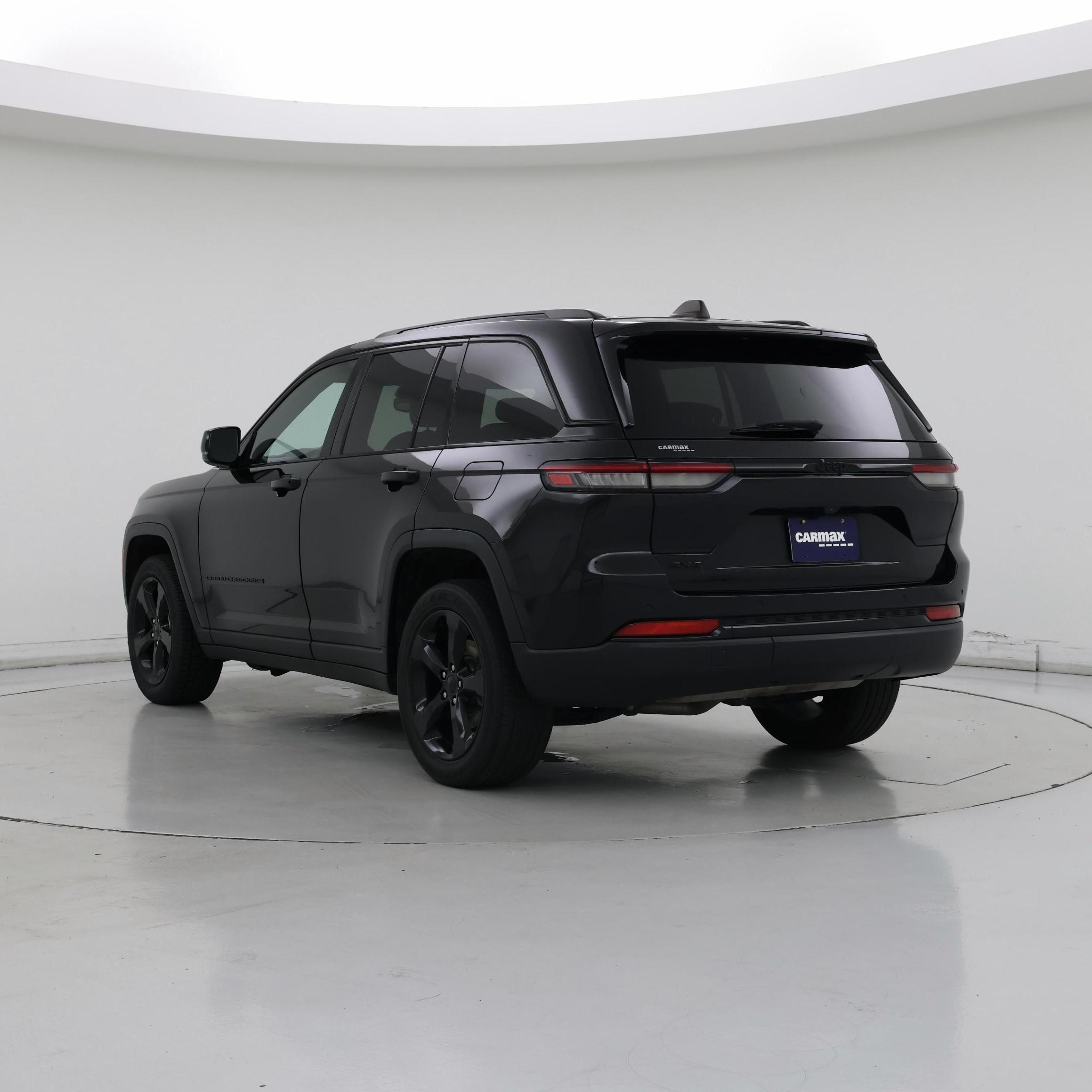 Thumbnail: 2023 Jeep Grand Cherokee - 2