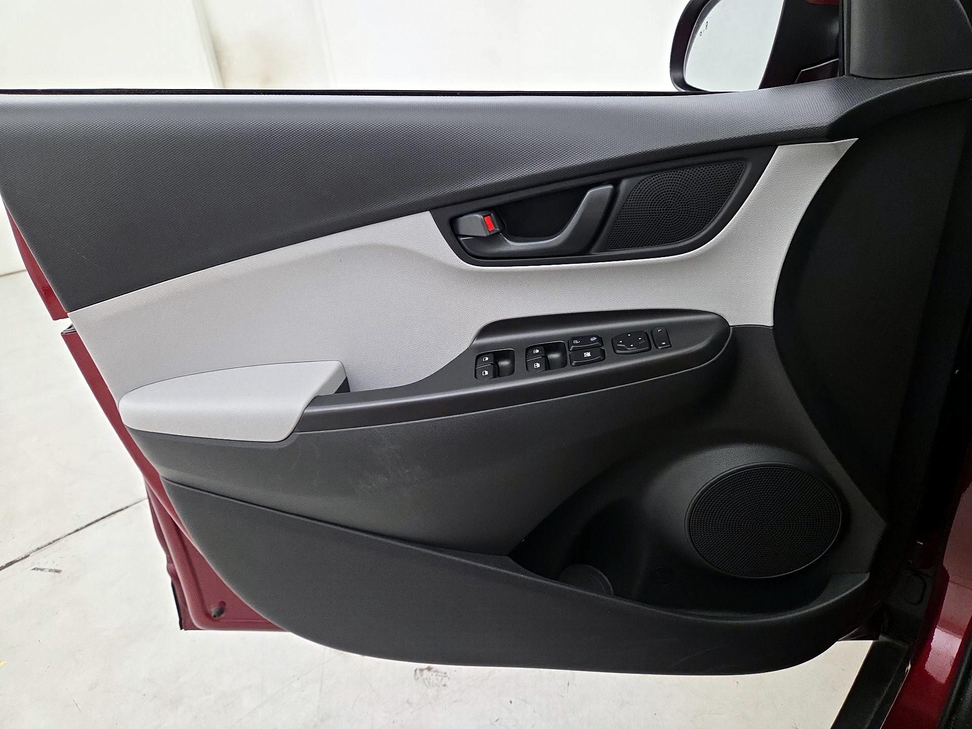 Thumbnail: 2023 Hyundai Kona - 12