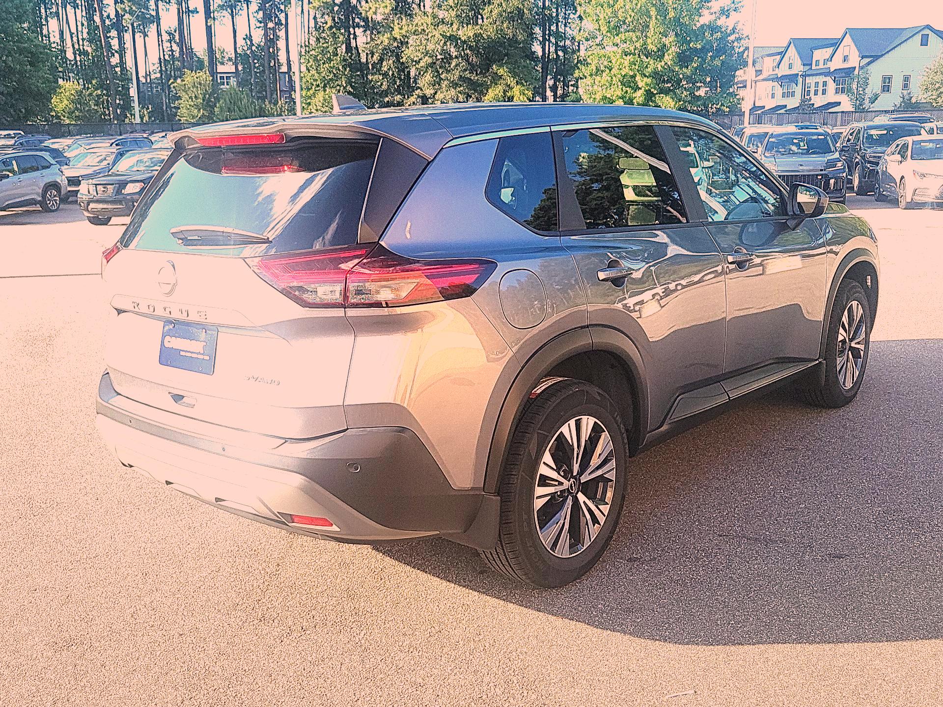 Thumbnail: 2023 Nissan Rogue - 5