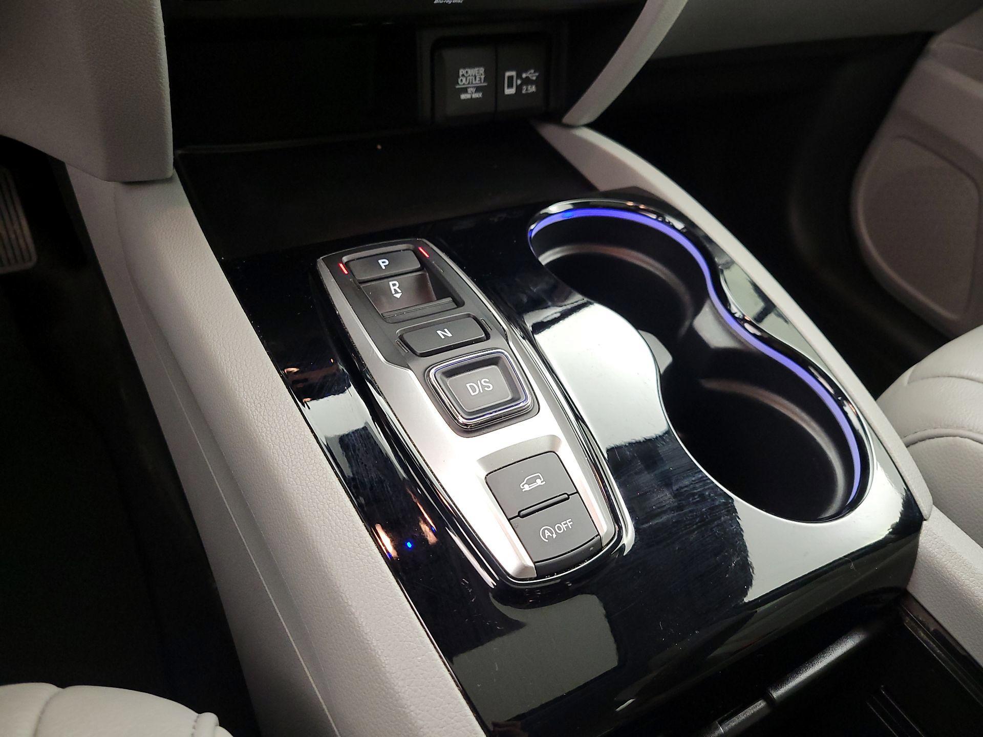 Thumbnail: 2020 Honda Pilot - 18