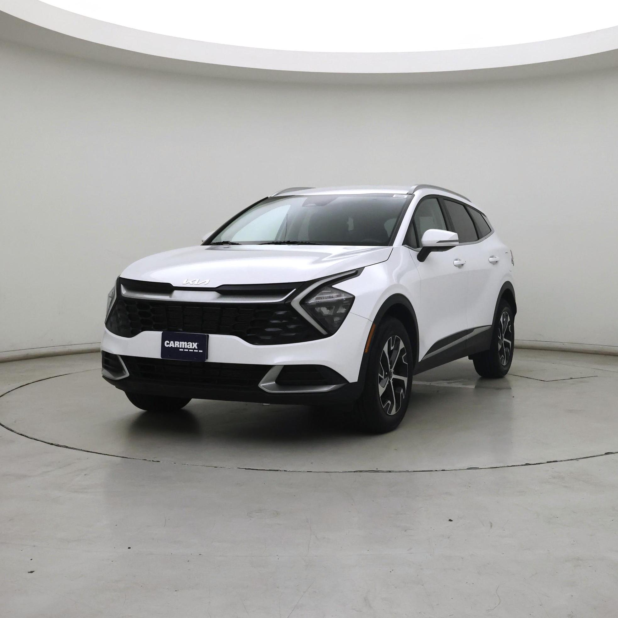 Thumbnail: 2023 Kia Sportage - 4