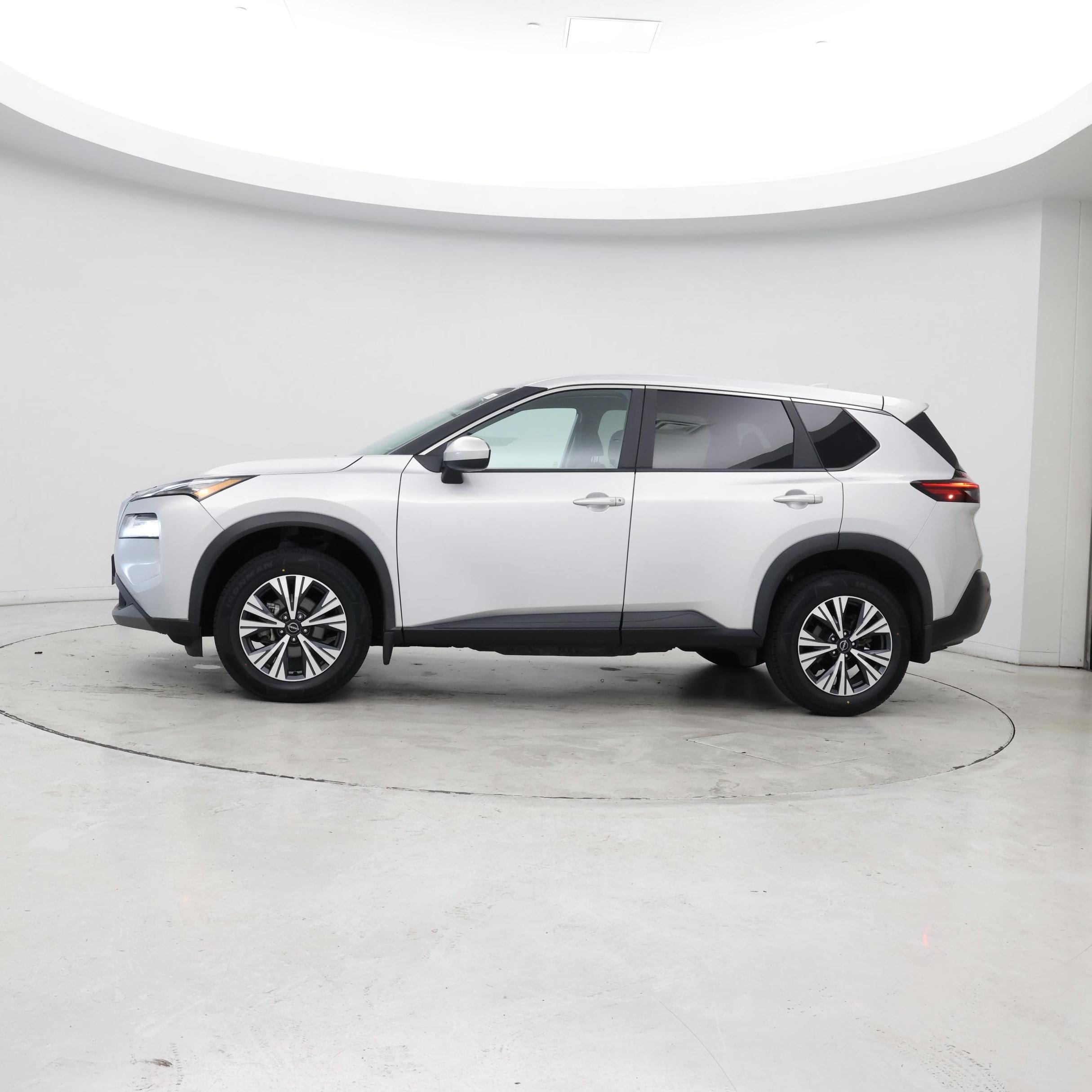 Thumbnail: 2023 Nissan Rogue - 3