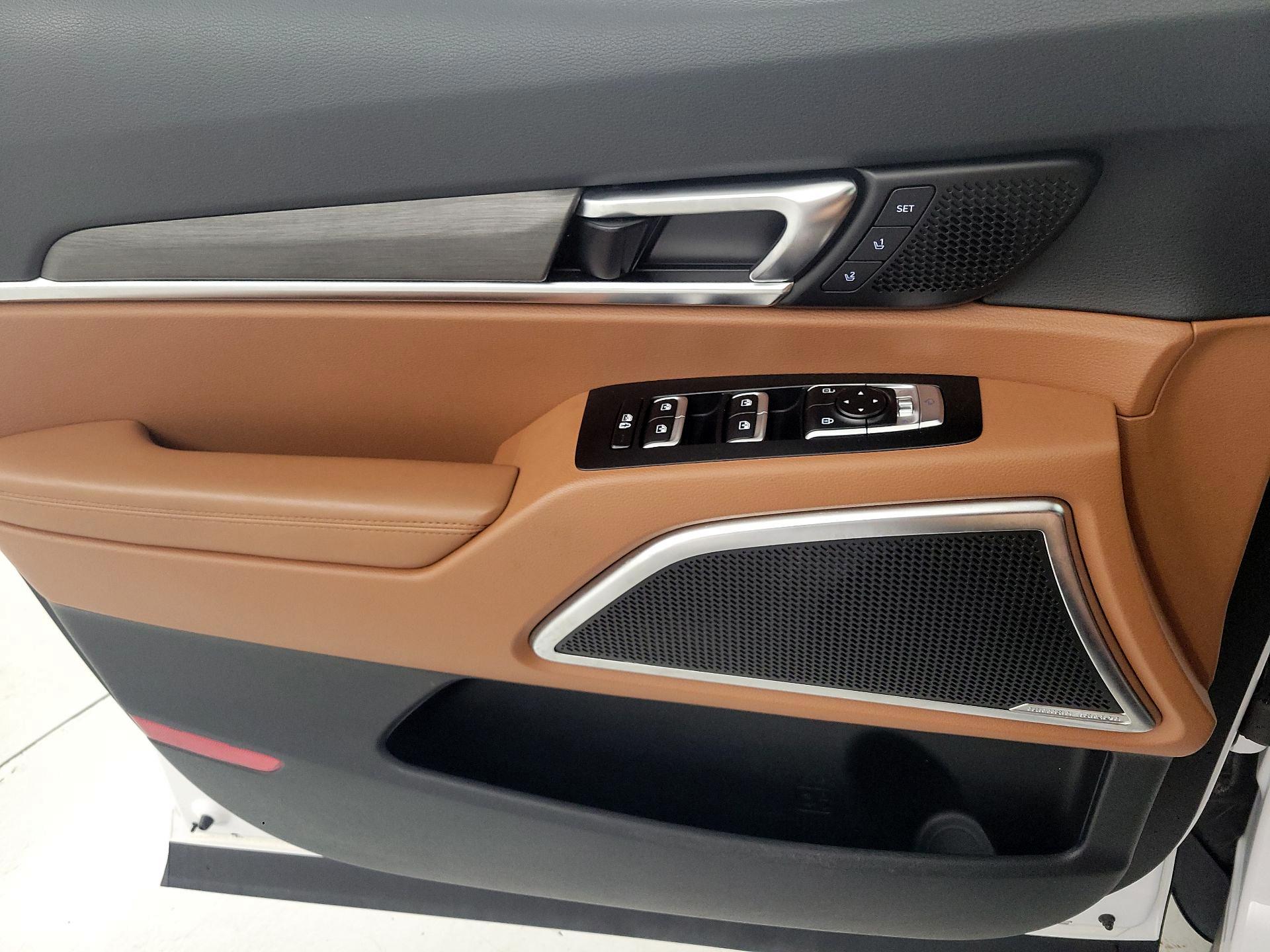 Thumbnail: 2024 Kia Telluride - 12