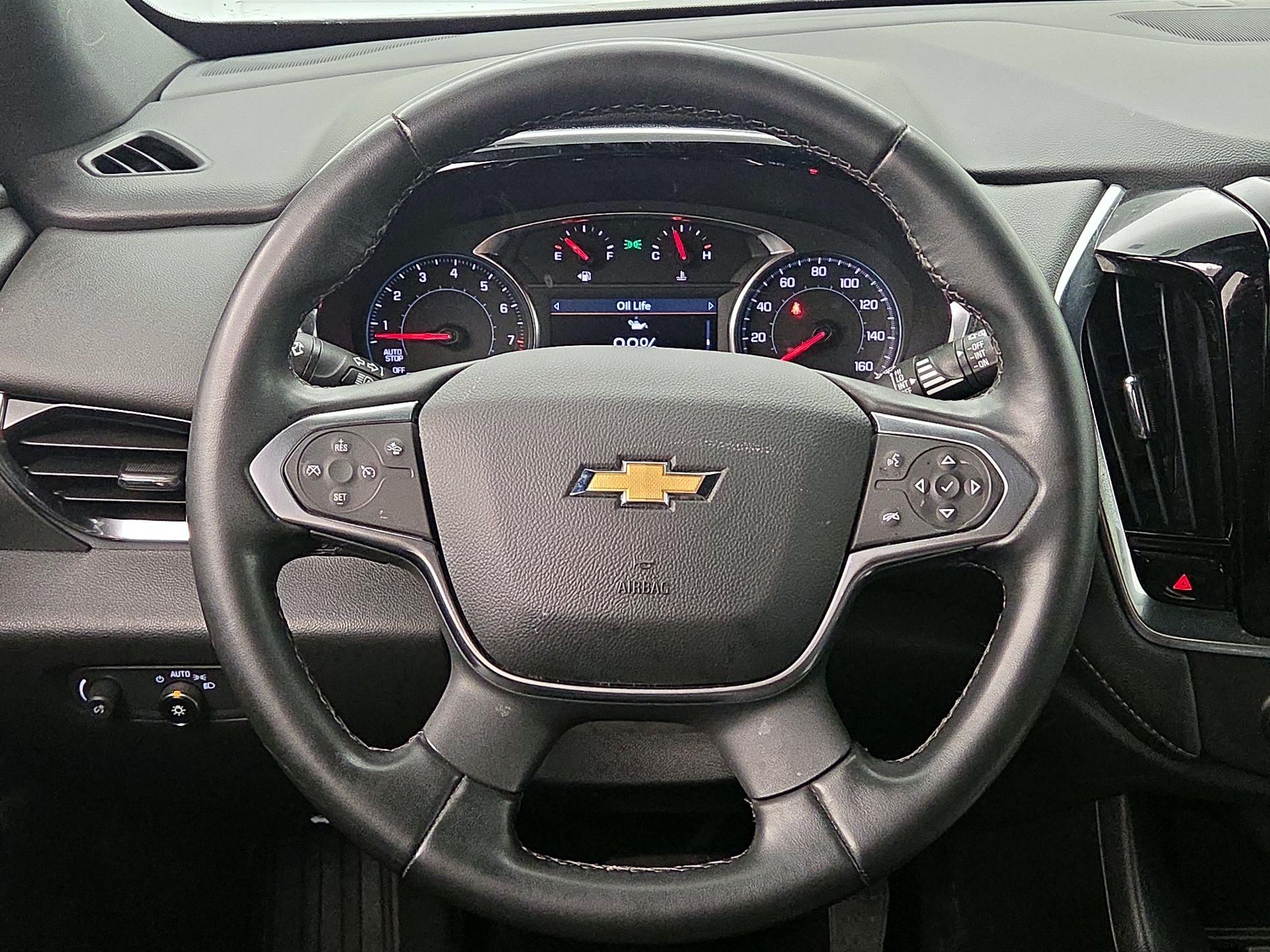 Thumbnail: 2023 Chevrolet Traverse - 10