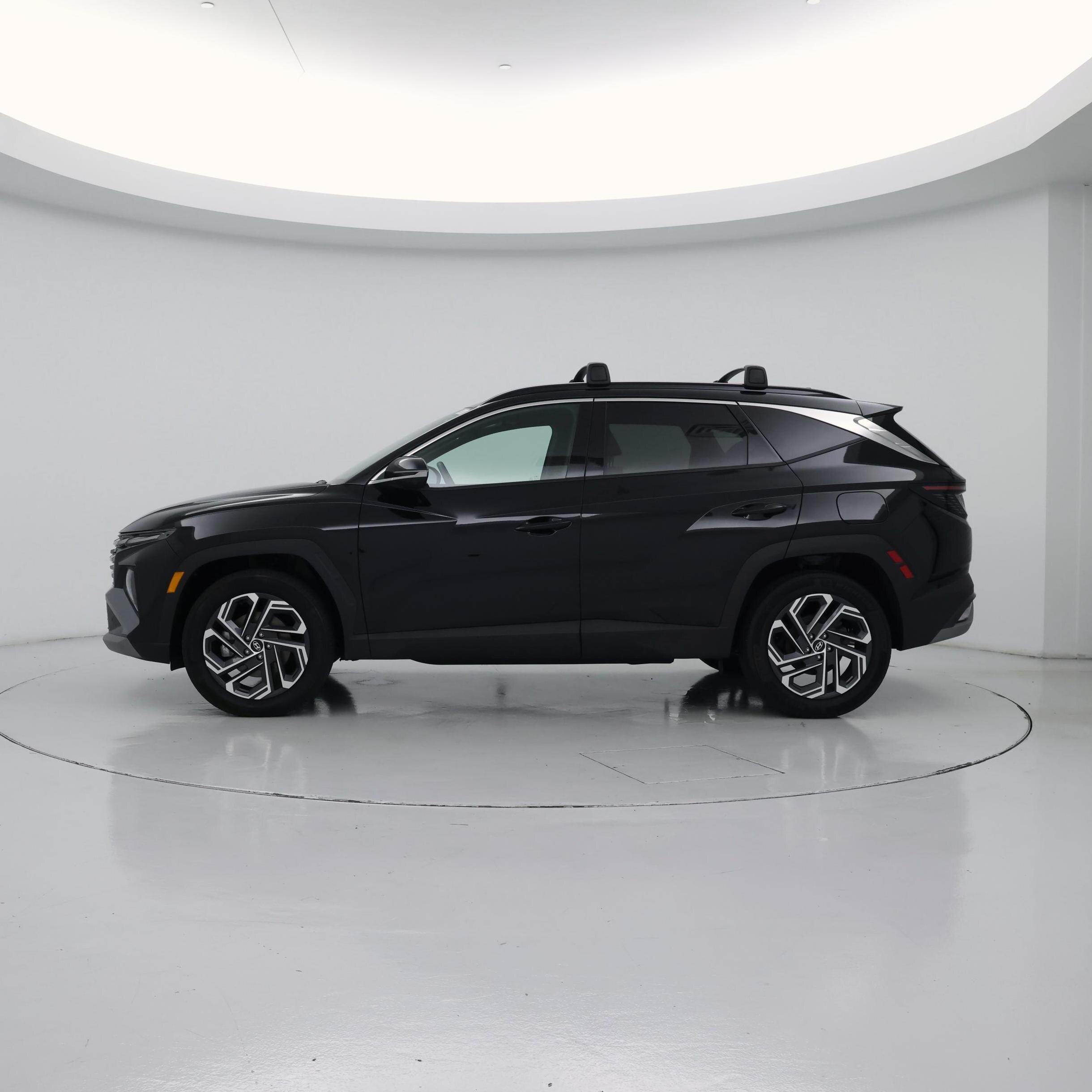 Thumbnail: 2025 Hyundai Tucson - 3