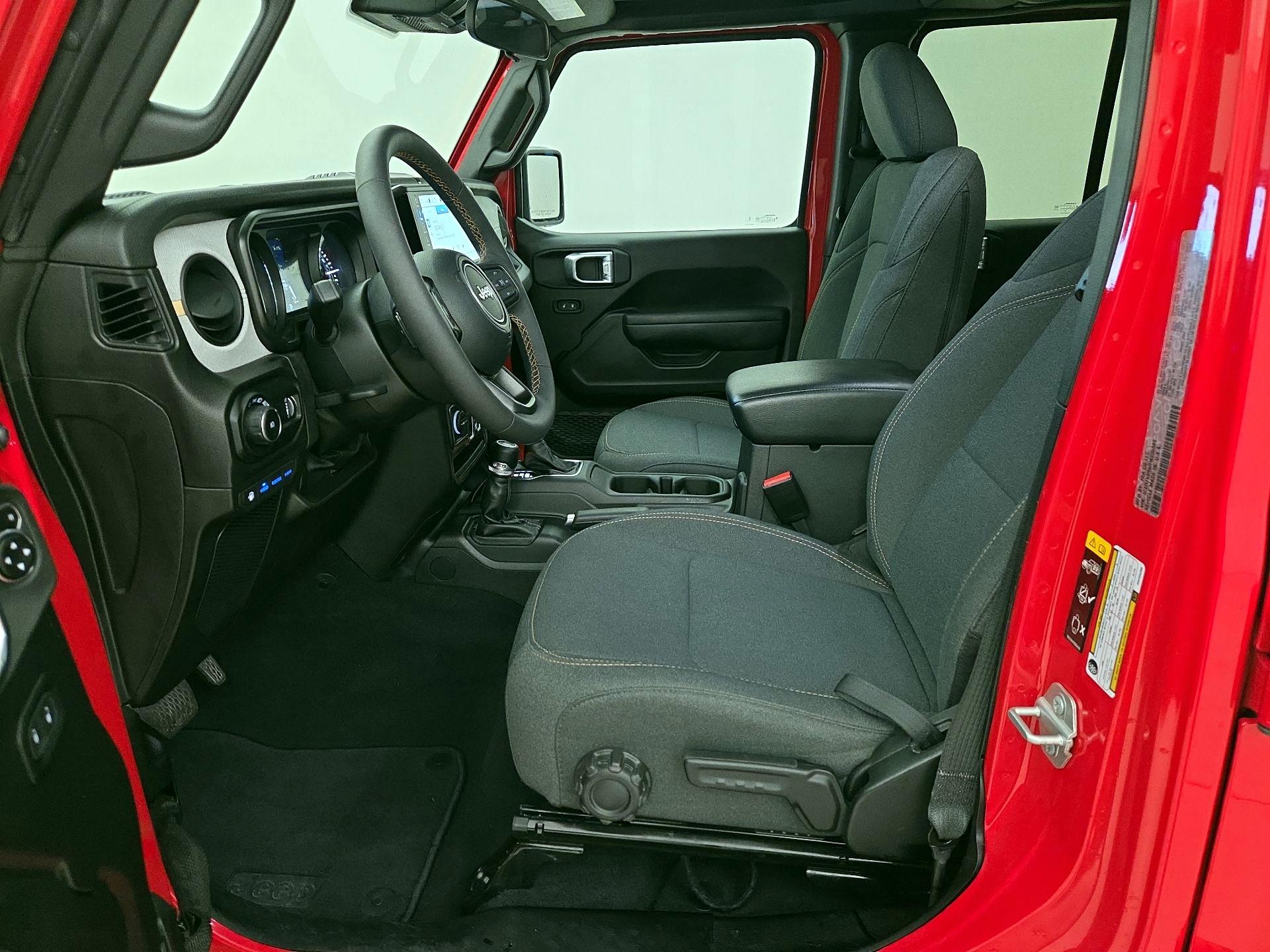 Thumbnail: 2024 Jeep Wrangler - 11