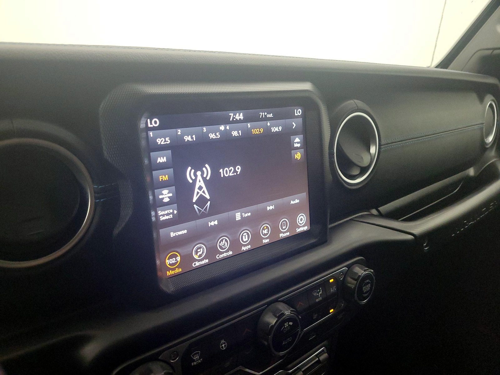 2023 Jeep Wrangler 4xe Rubicon 4XE - Photo 17