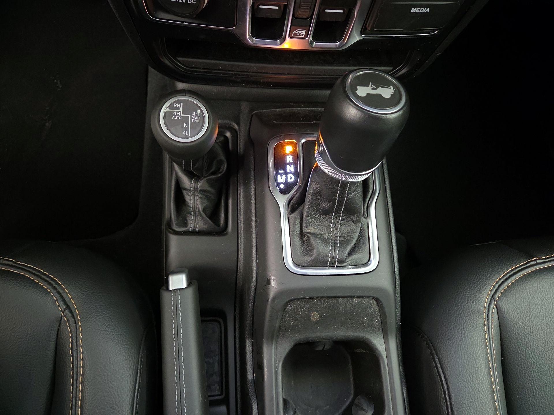 Thumbnail: 2024 Jeep Wrangler - 17