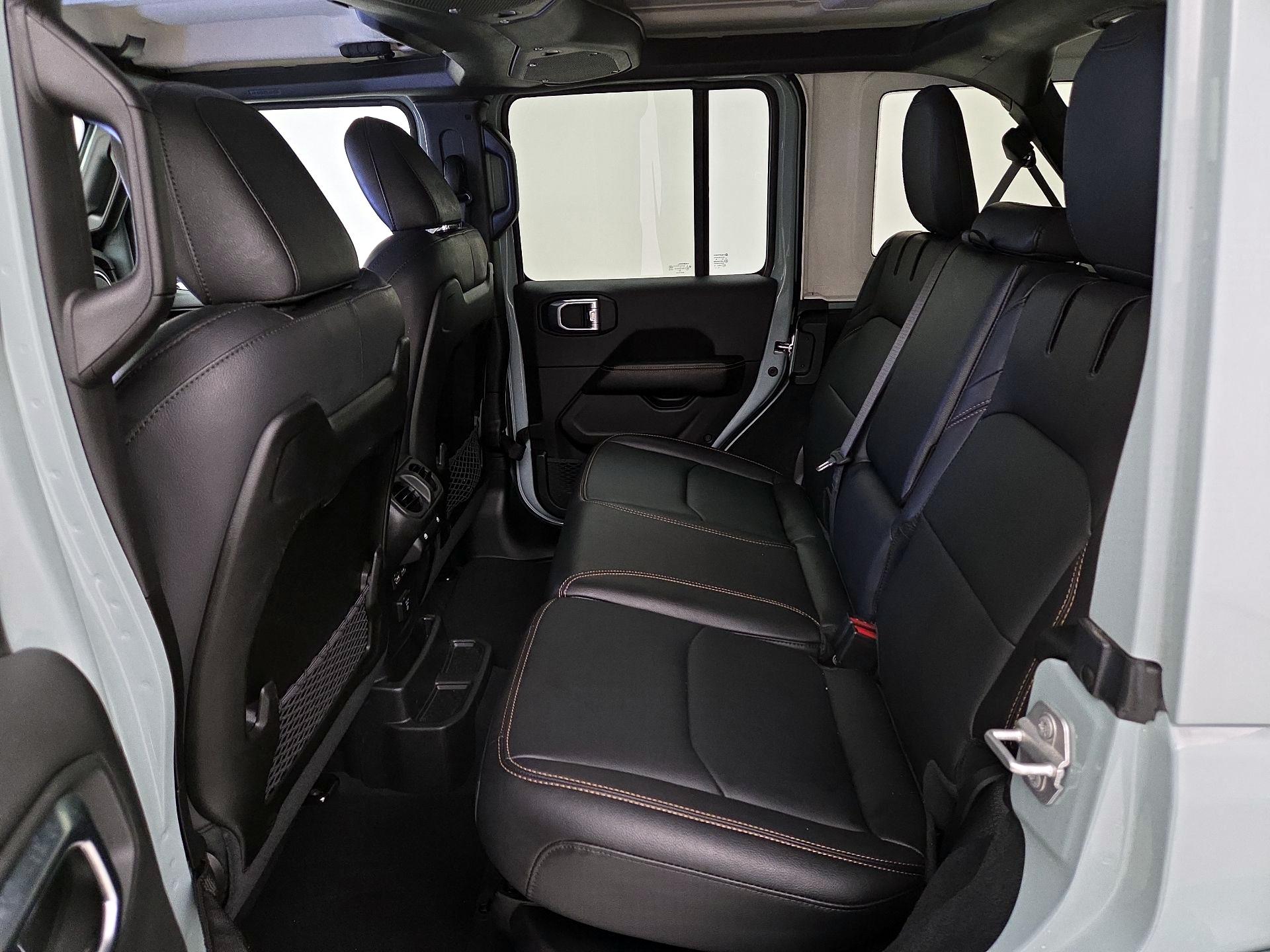 Thumbnail: 2024 Jeep Wrangler - 19