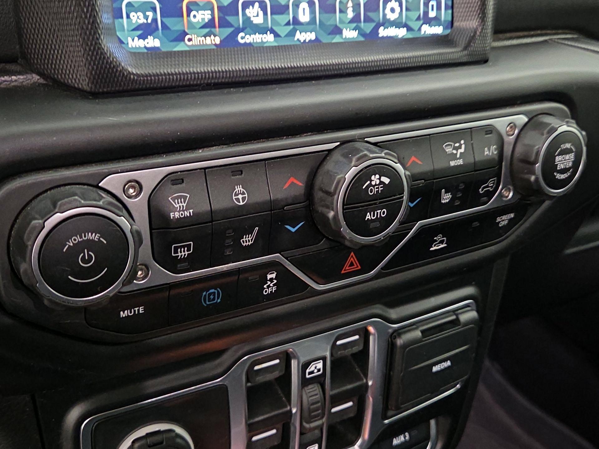Thumbnail: 2023 Jeep Wrangler - 16