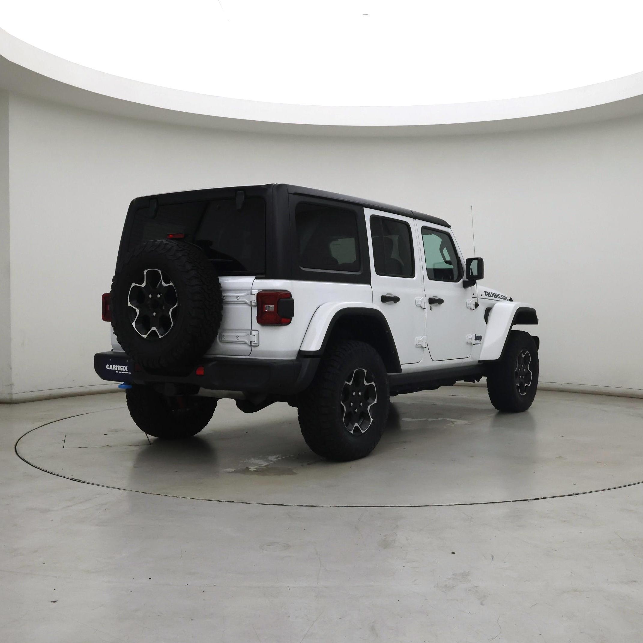 Thumbnail: 2023 Jeep Wrangler - 8