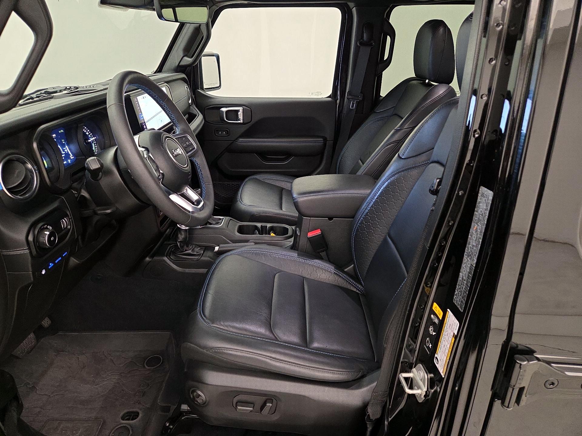 Thumbnail: 2024 Jeep Wrangler - 11