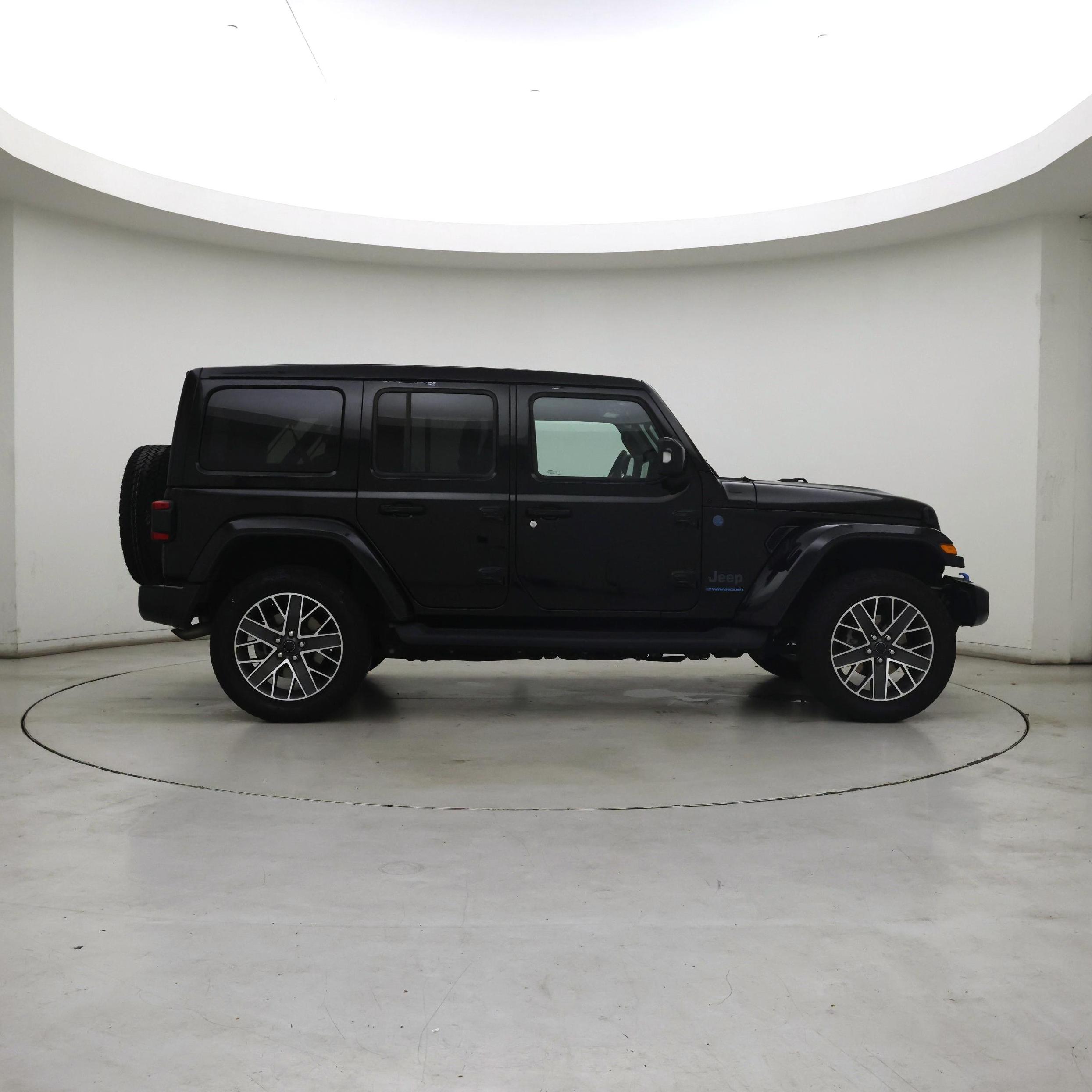 Thumbnail: 2024 Jeep Wrangler - 7
