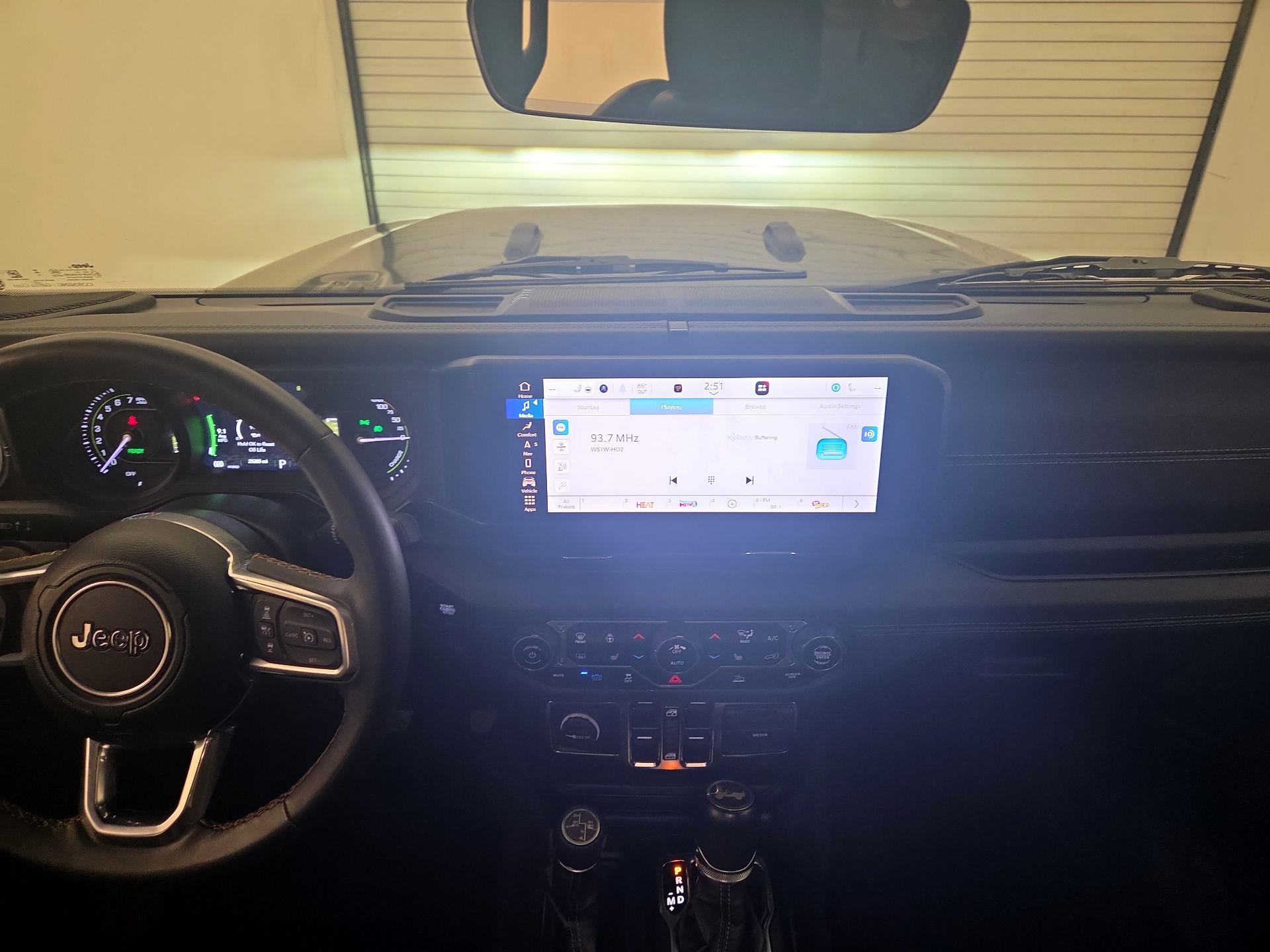 Thumbnail: 2024 Jeep Wrangler - 9