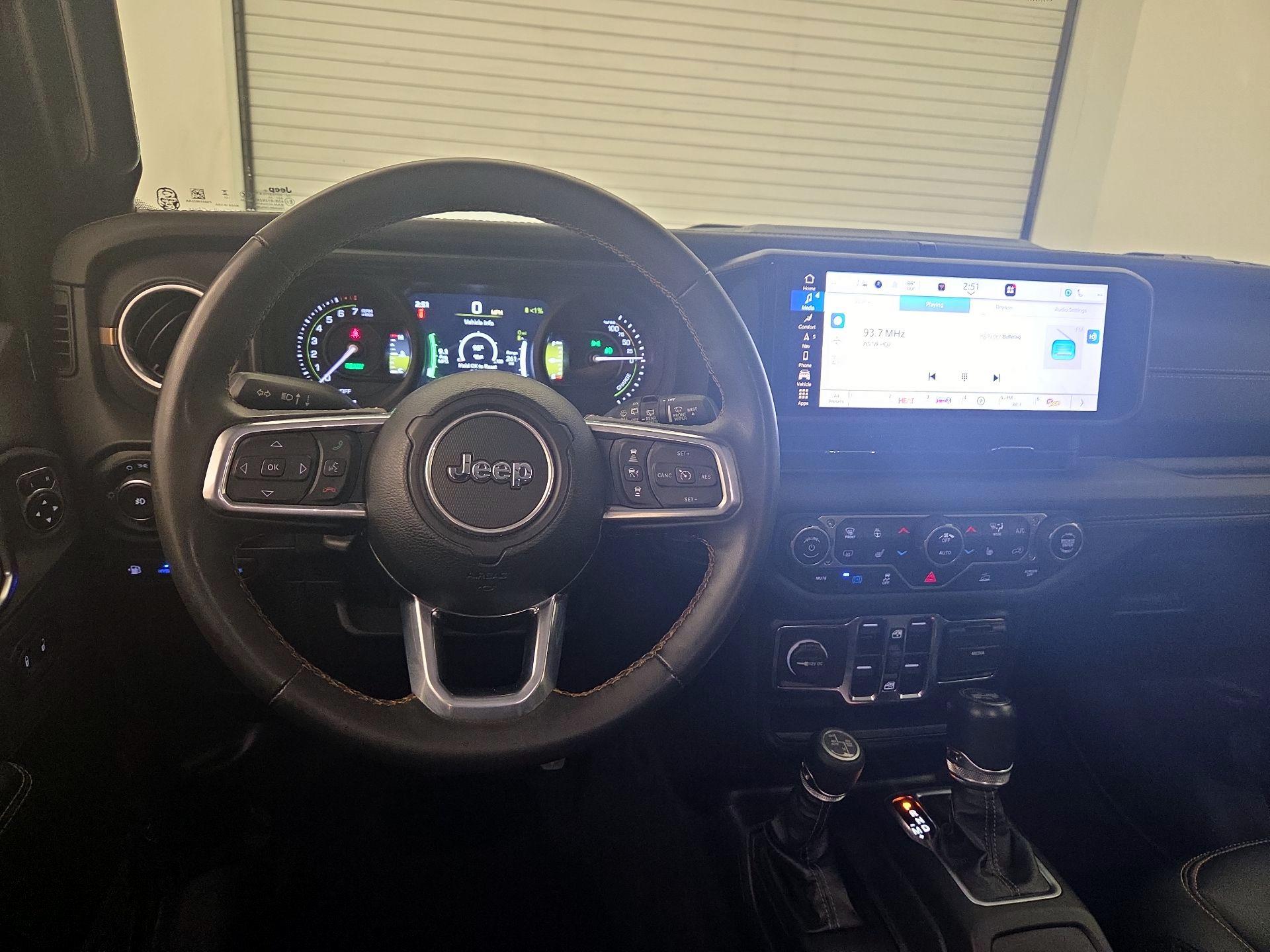 Thumbnail: 2024 Jeep Wrangler - 10