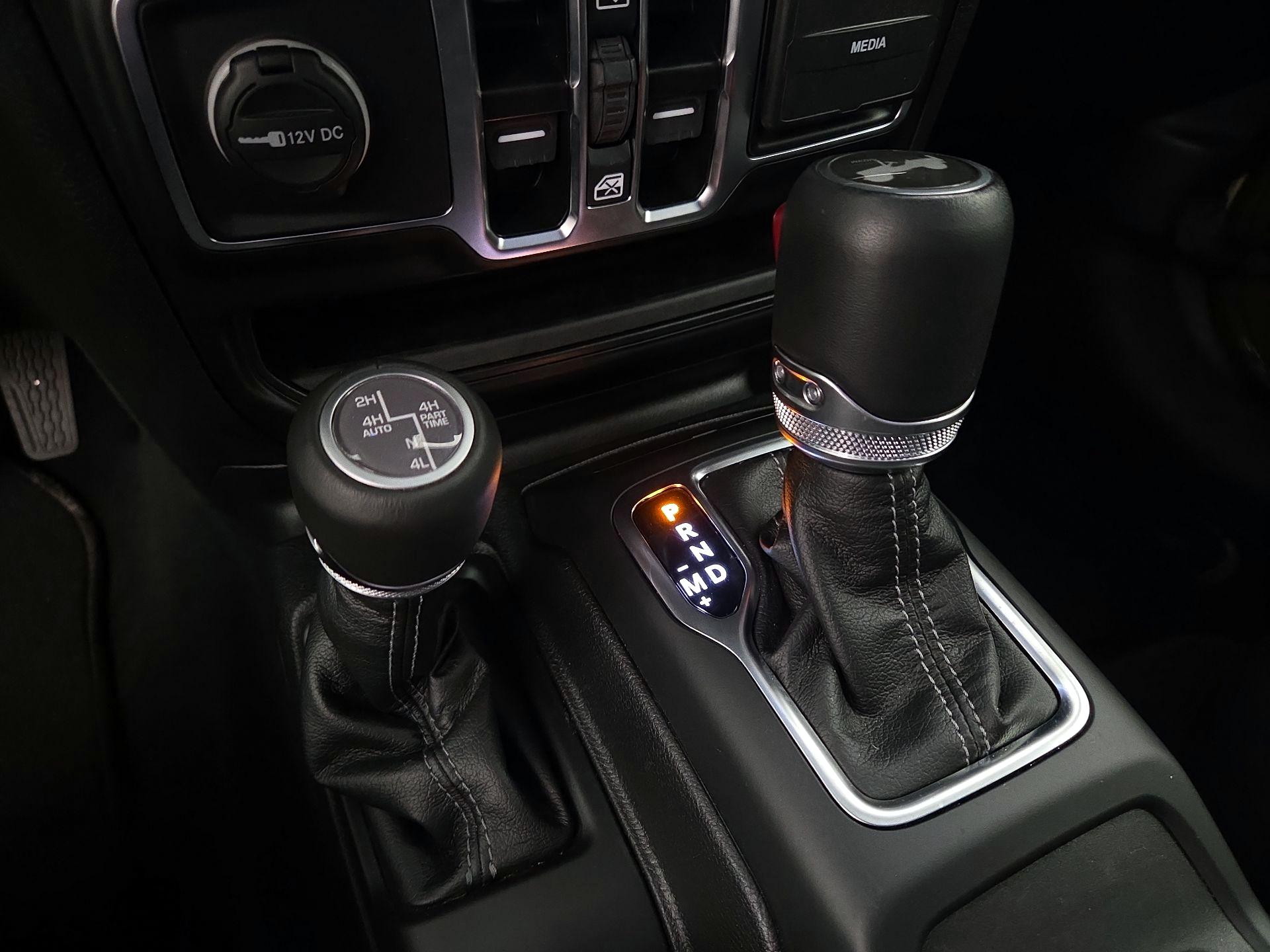 Thumbnail: 2024 Jeep Wrangler - 15