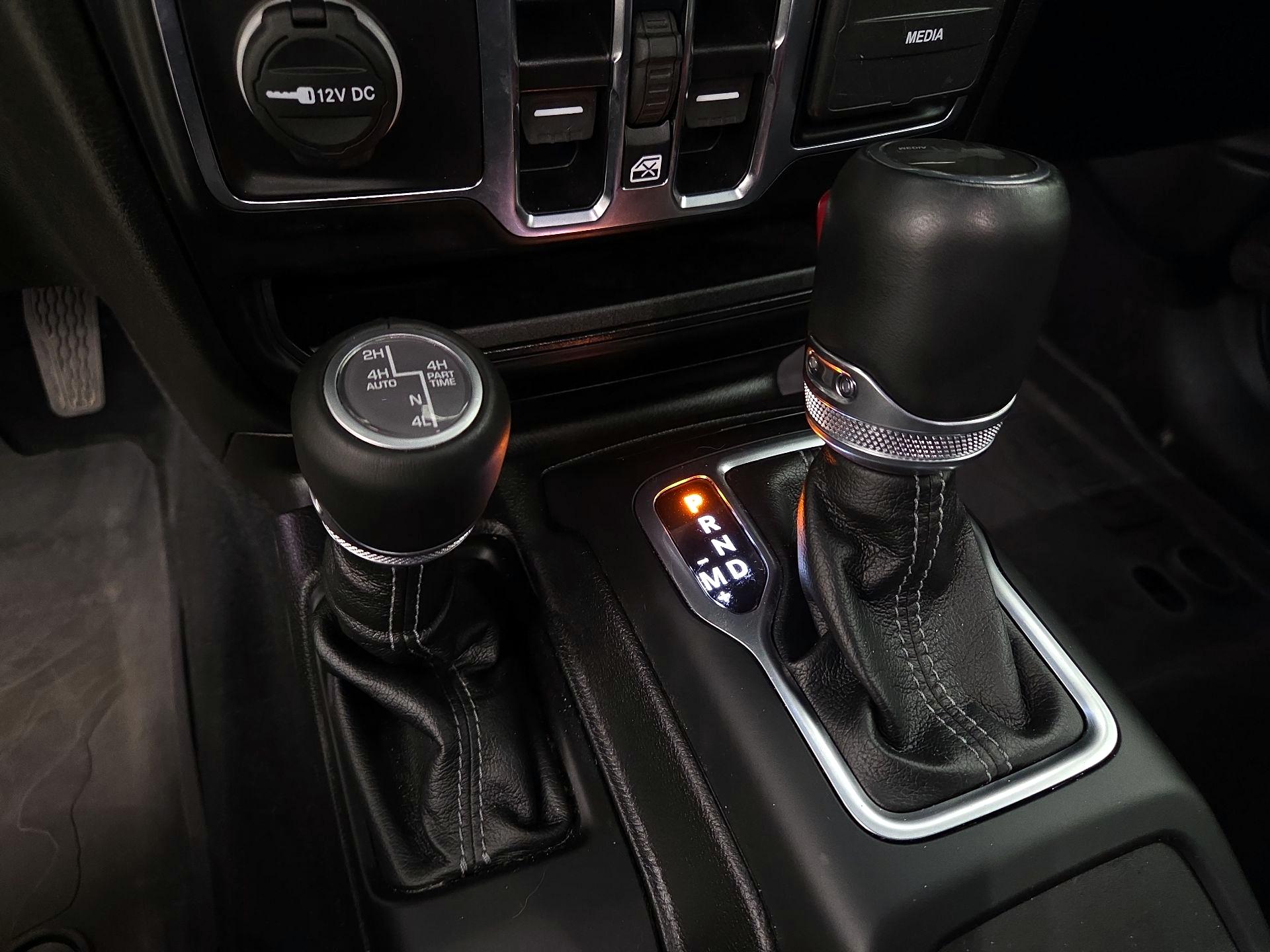 Thumbnail: 2024 Jeep Wrangler - 15
